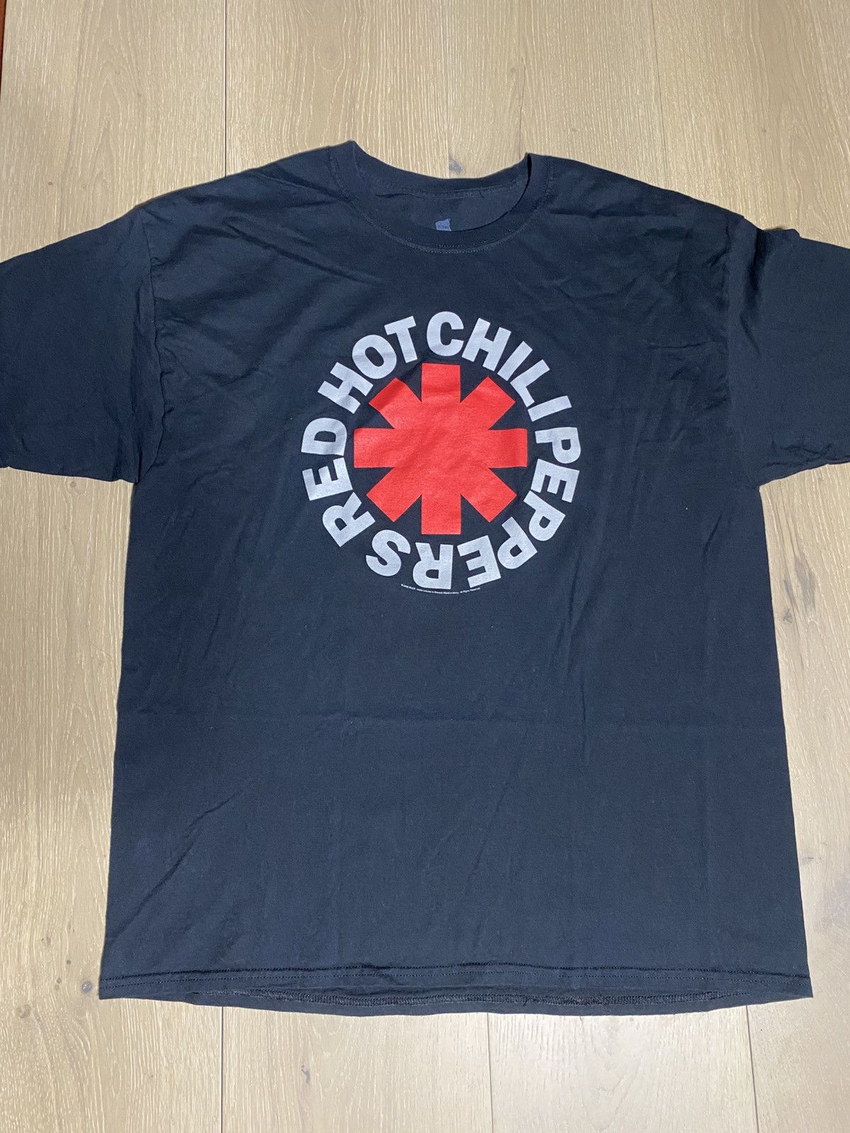 Vintage 2006 Red Hot Chili Peppers Shirt Size US XXL / EU 58 / 5 - 1 Thumbnail