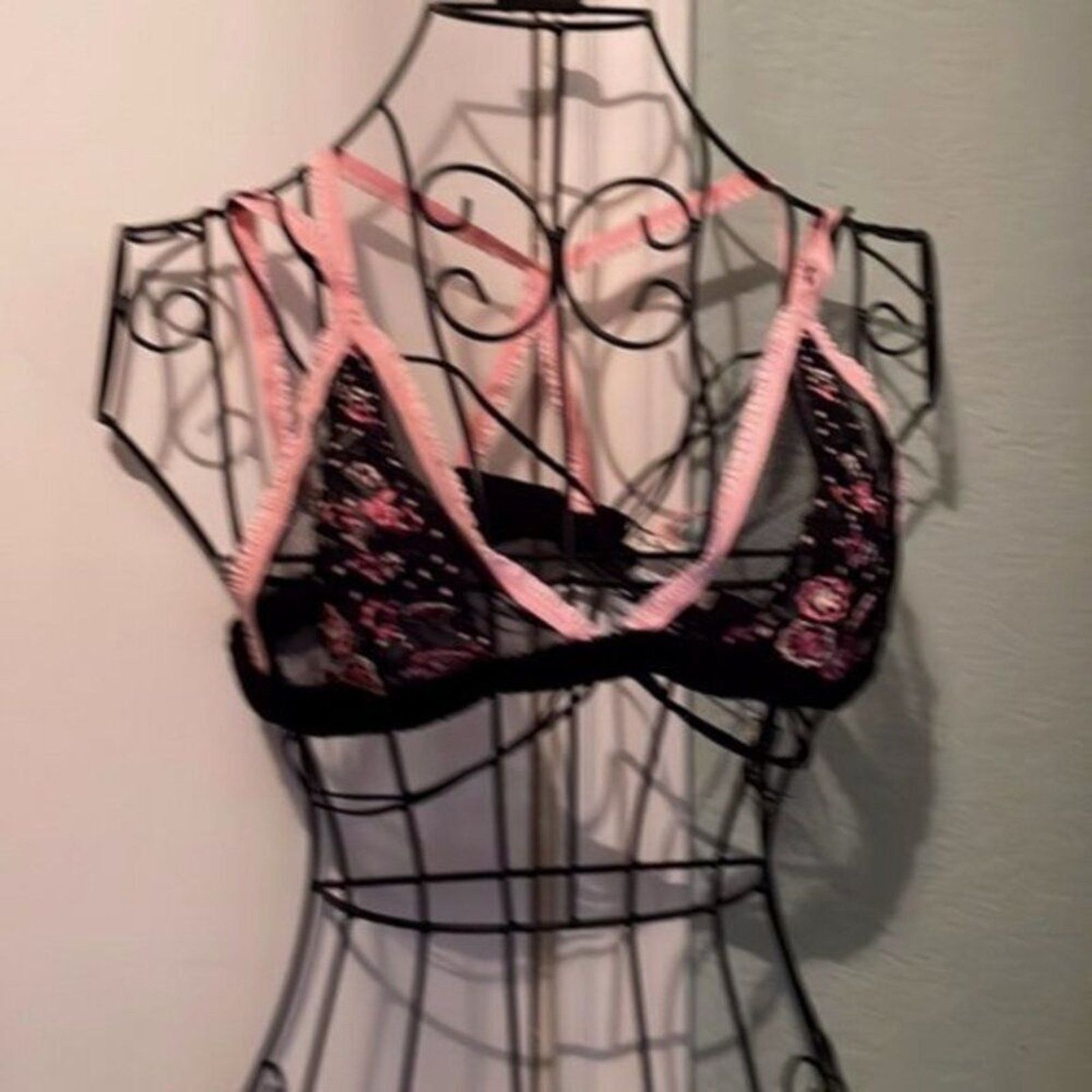 For Love & Lemons For Love and Lemons Azalea Embroidery Bralette M Size ONE SIZE - 8 Thumbnail