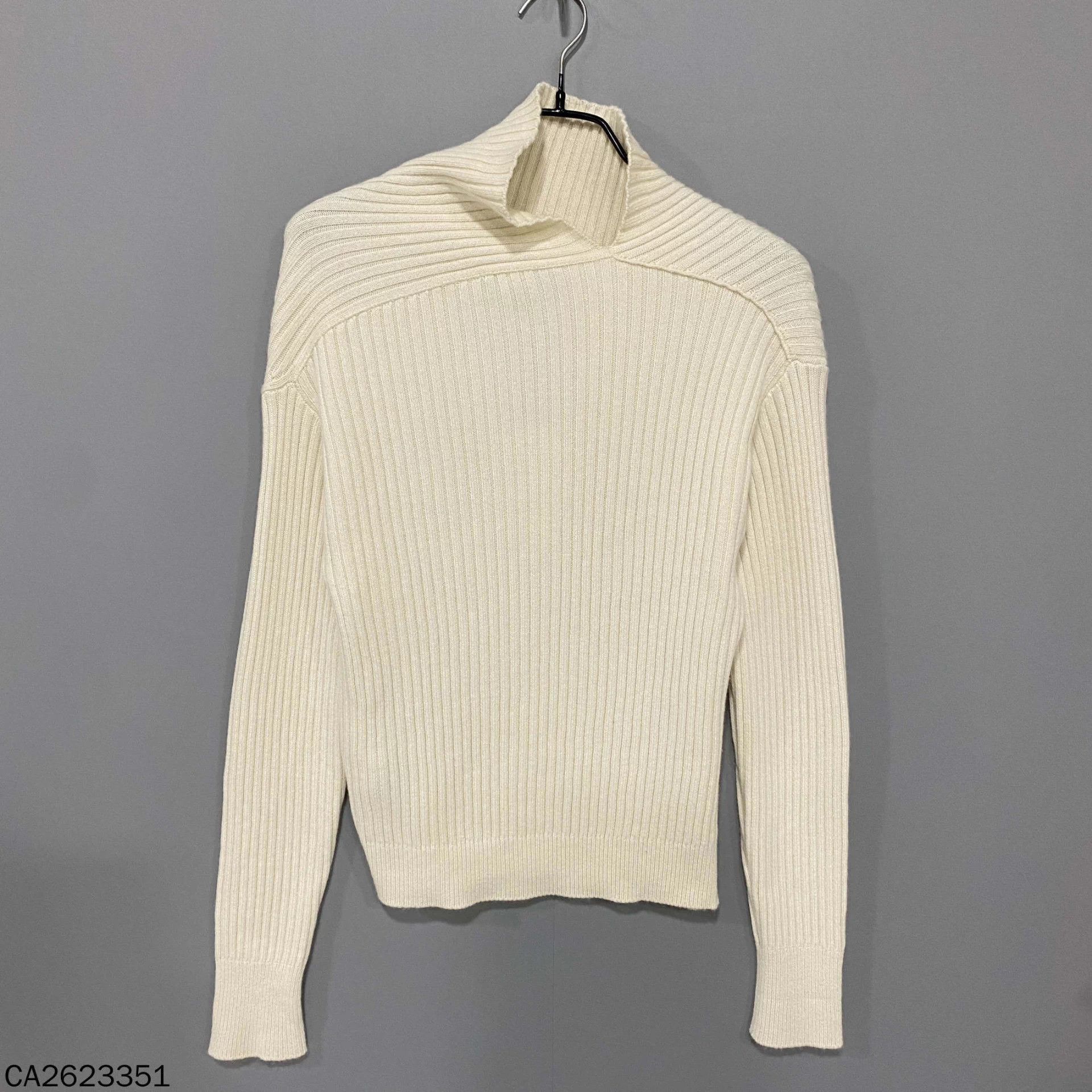 Other Loro Piana White Asym Collar L/S Sweater XS Size XS / US 0-2 / IT 36-38 - 3 Thumbnail