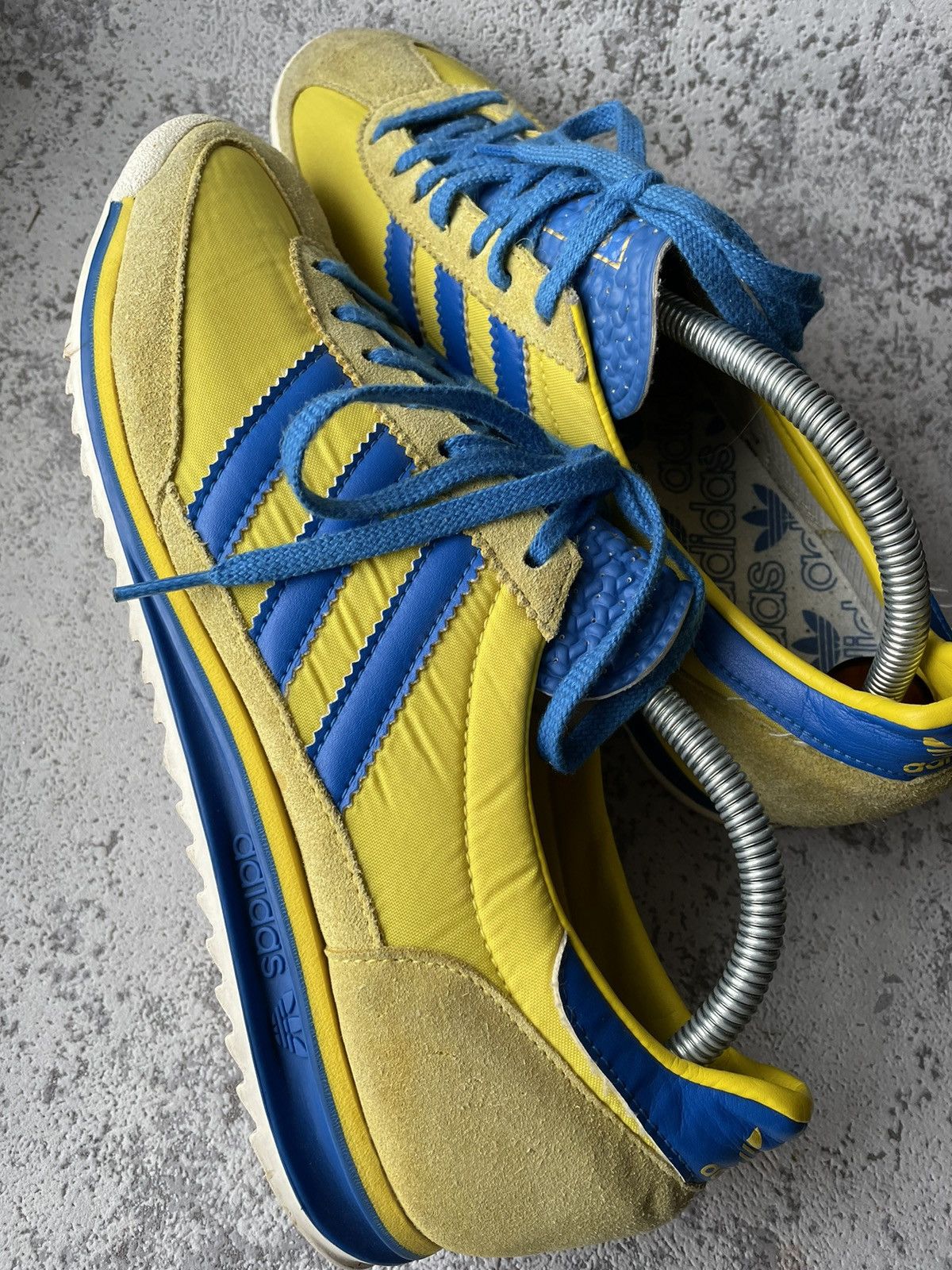 Adidas Vintage Adidas Deadstock SL72 Rare Yellow 2008 Sneakers Size US 10.5 / EU 43-44 - 13 Thumbnail