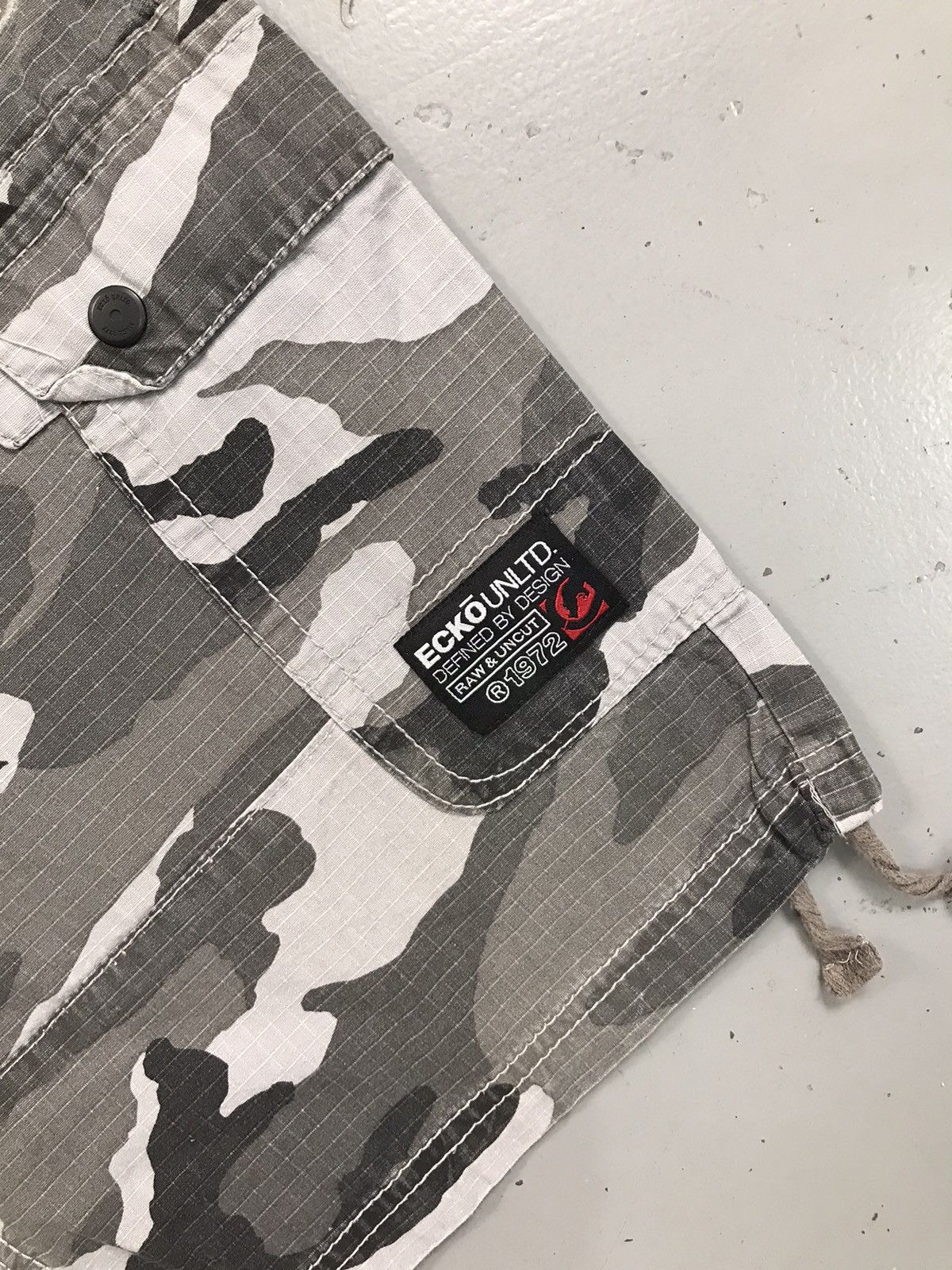 Ecko Unltd. Rare vintage Ecko UNLTD camo cargo denim short Size US 36 / EU 52 - 6 Thumbnail