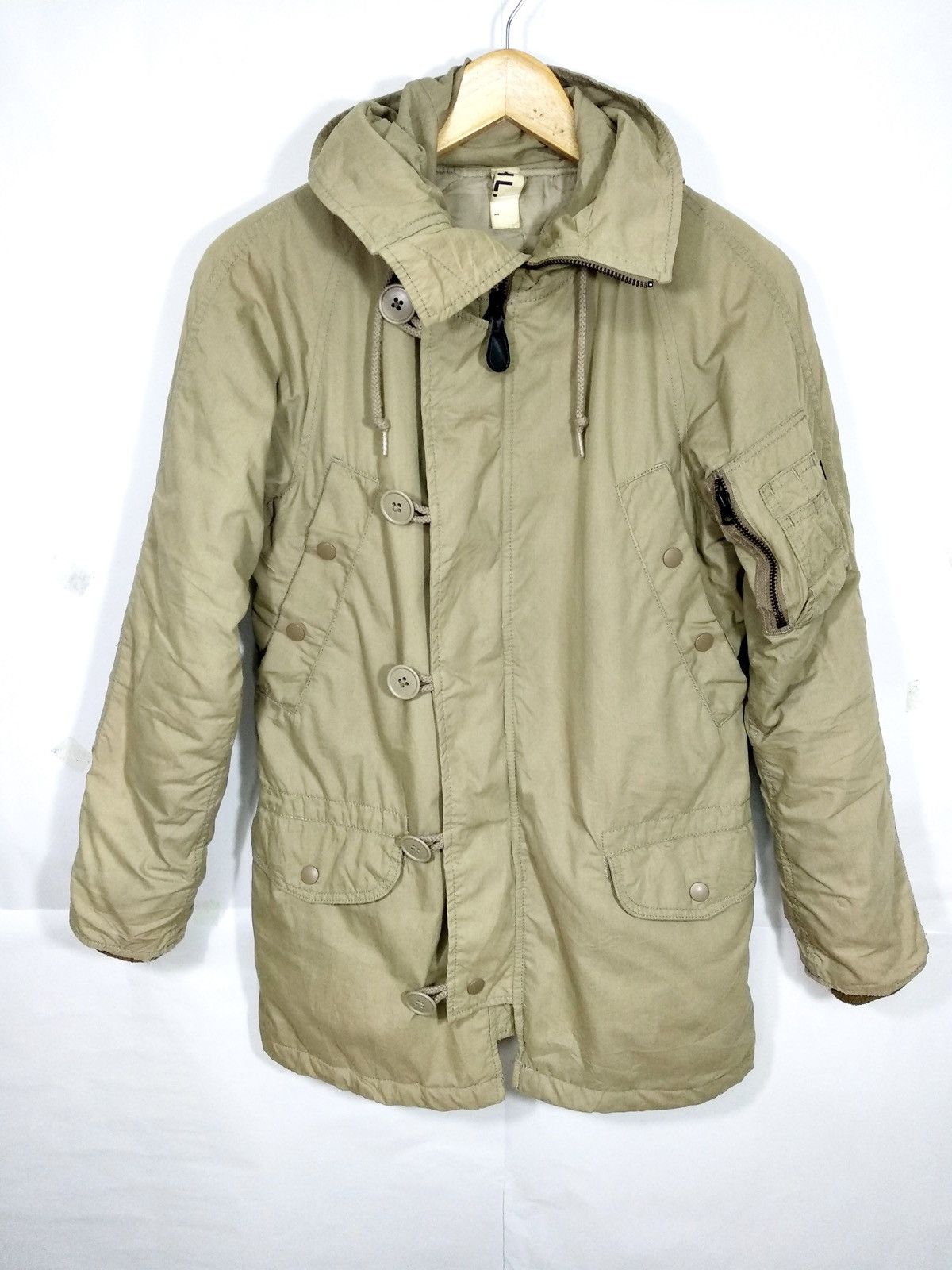 Alpha Industries Alpha Industries X Margaret Howell N-3B down jacket Size US M / EU 48-50 / 2 - 1 Thumbnail