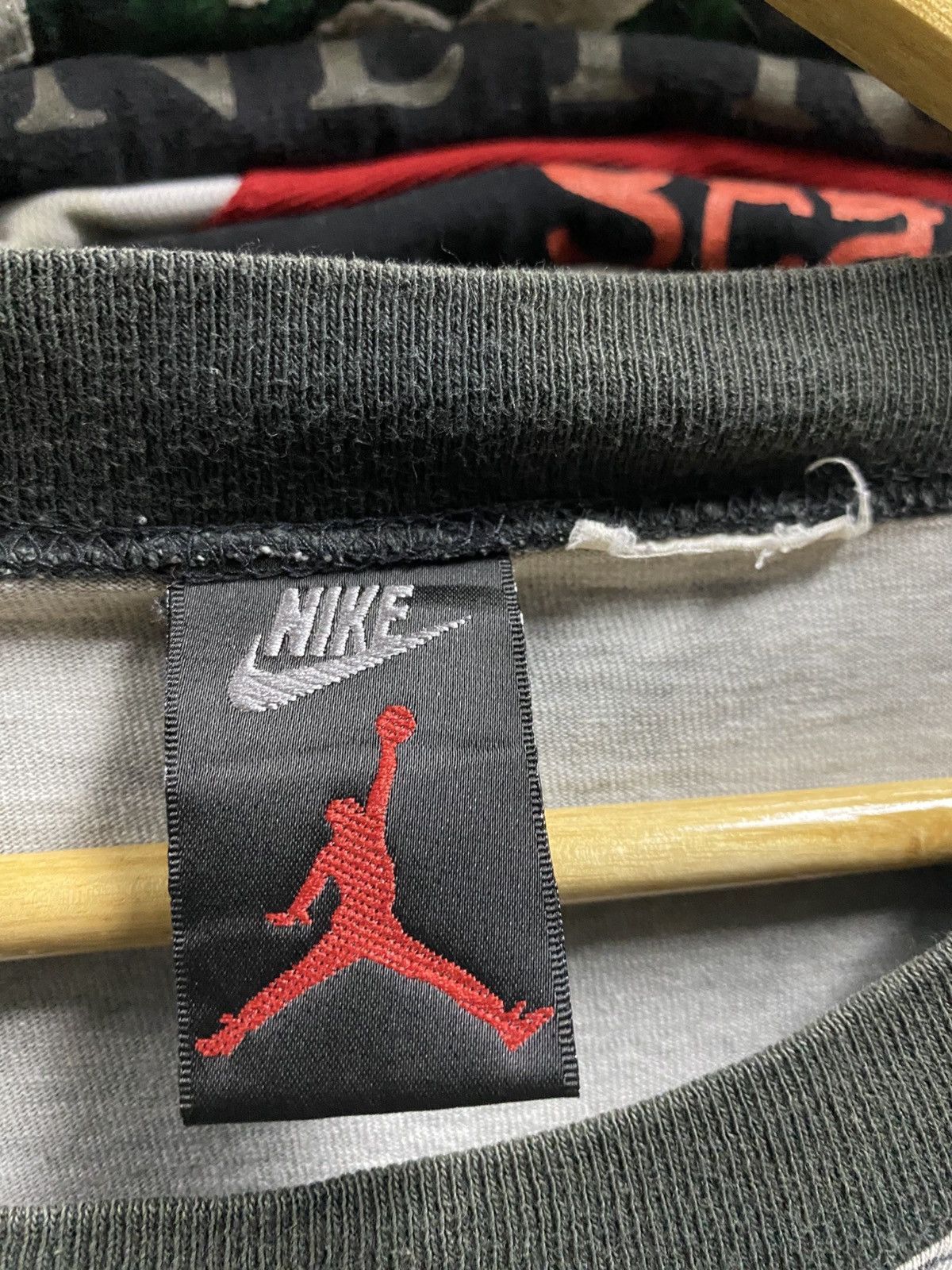 Jordan Brand × Nike × Vintage Vintage 90’s Nike Air Jordan OP T-Shirt Size US L / EU 52-54 / 3 - 8 Thumbnail
