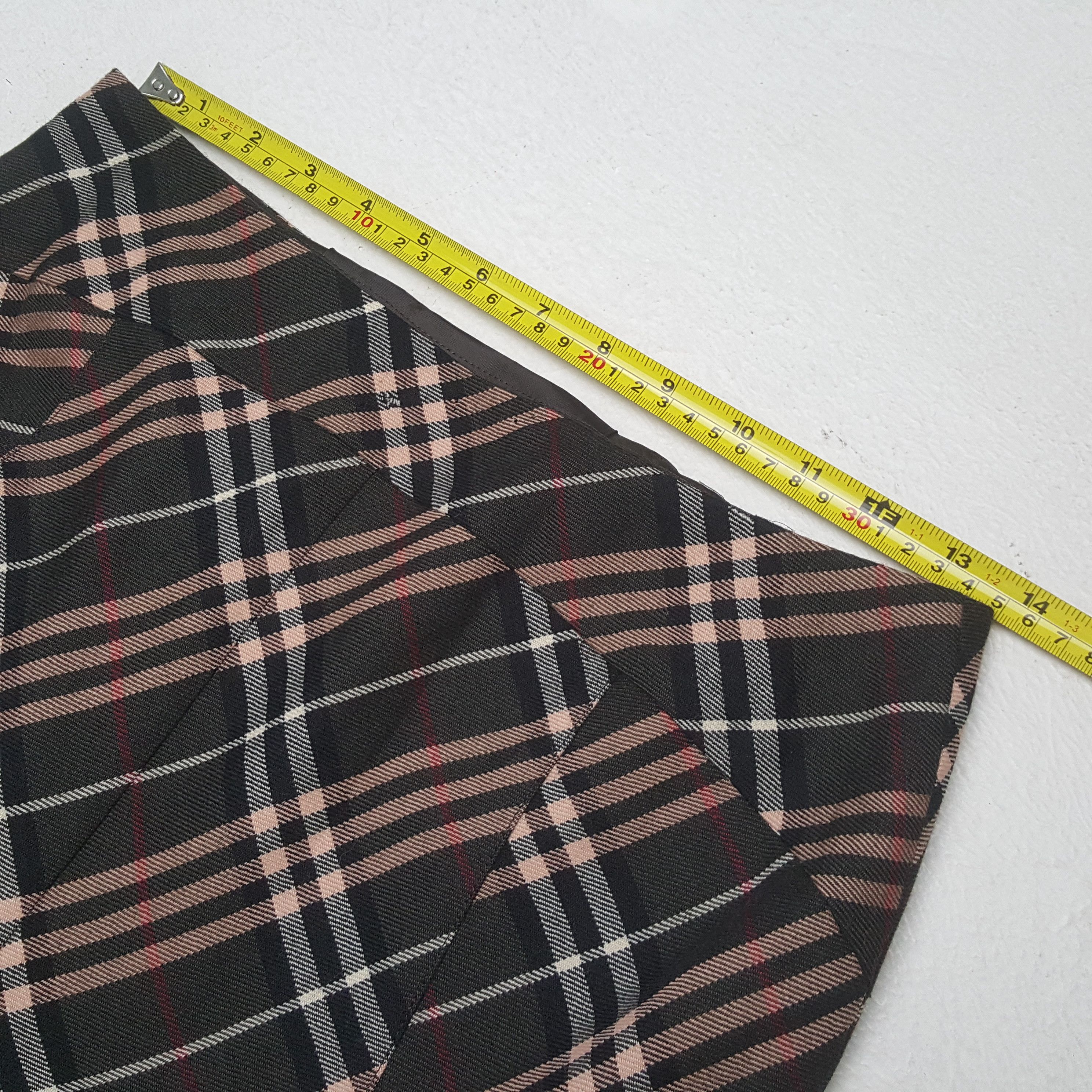 Burberry Burberry Blue Label Fashion Brand Skirts RR28 Size 27" / US 4 / IT 40 - 5 Thumbnail