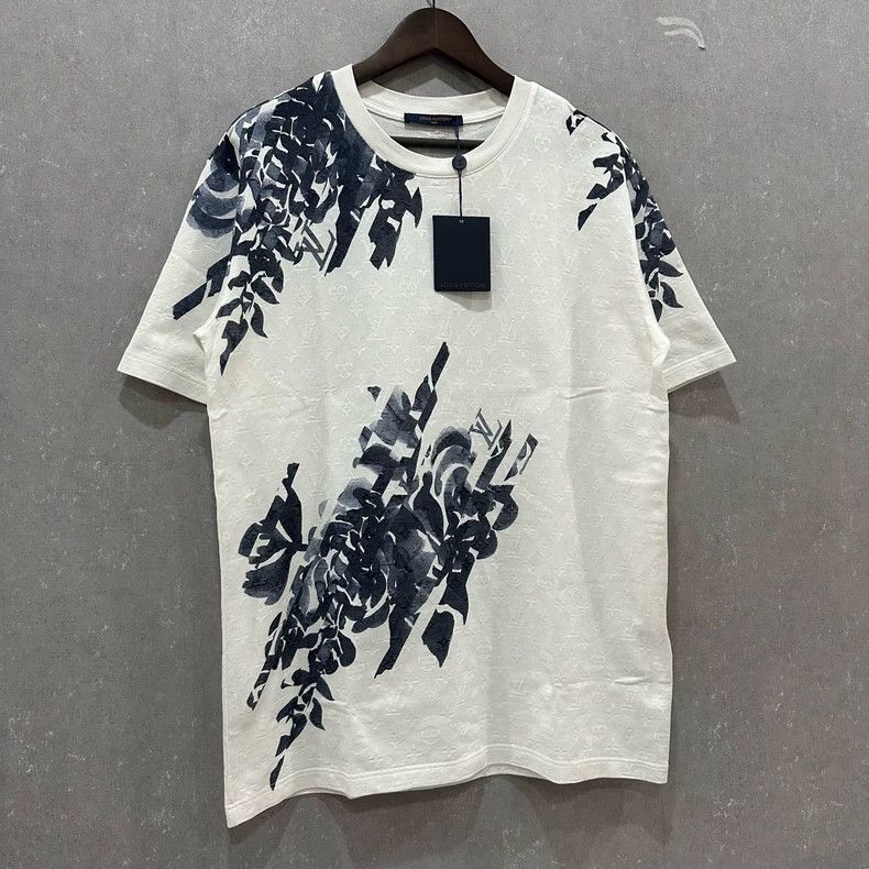 Louis Vuitton Louis Vuitton White plant flower embroidery short sleeve 25 Size US XL / EU 56 / 4 - 3 Thumbnail