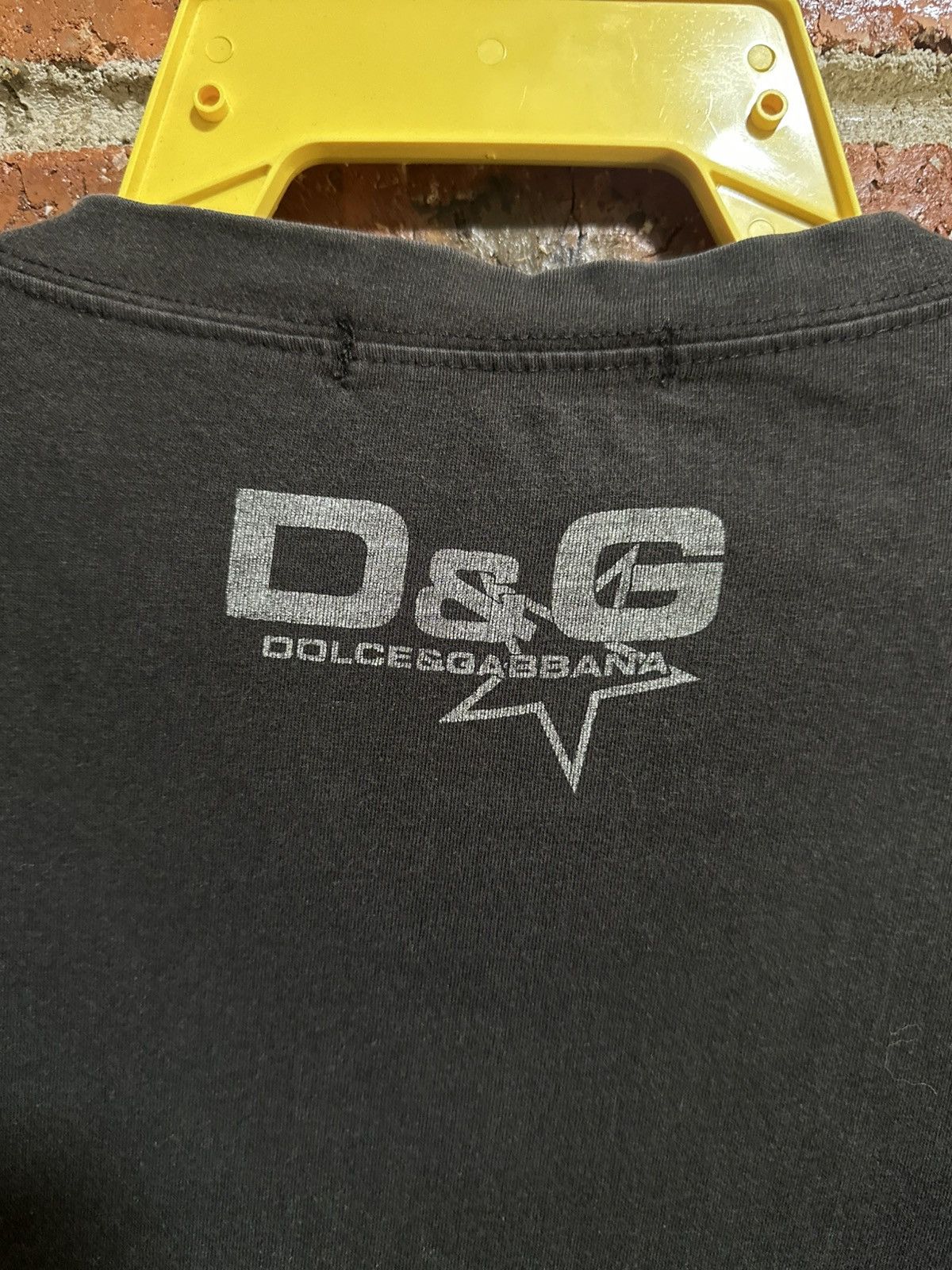 Dolce & Gabbana Vintage Dolce & Gabbana Via San Damiano 7 Milano Faded Tee Size US L / EU 52-54 / 3 - 5 Thumbnail