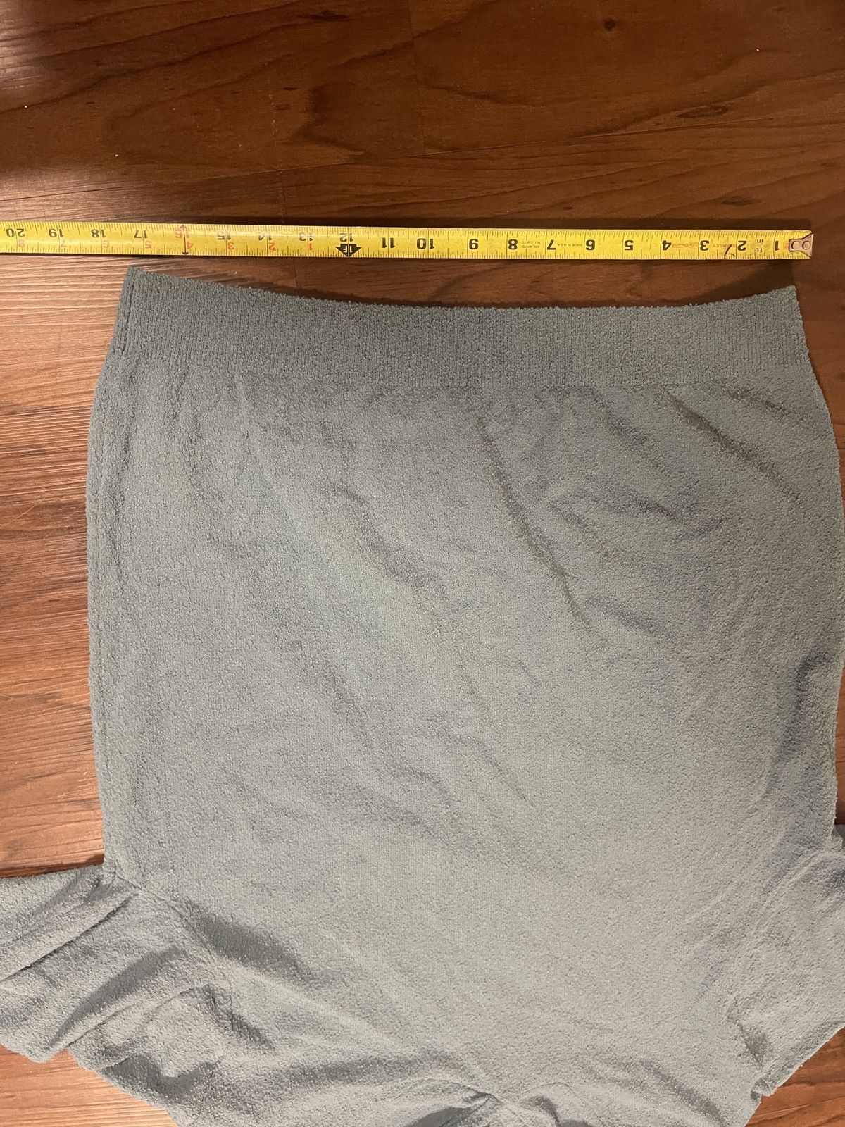Club Monaco Club Monaco Boucle Sweatshirt size large Size US L / EU 52-54 / 3 - 8 Thumbnail