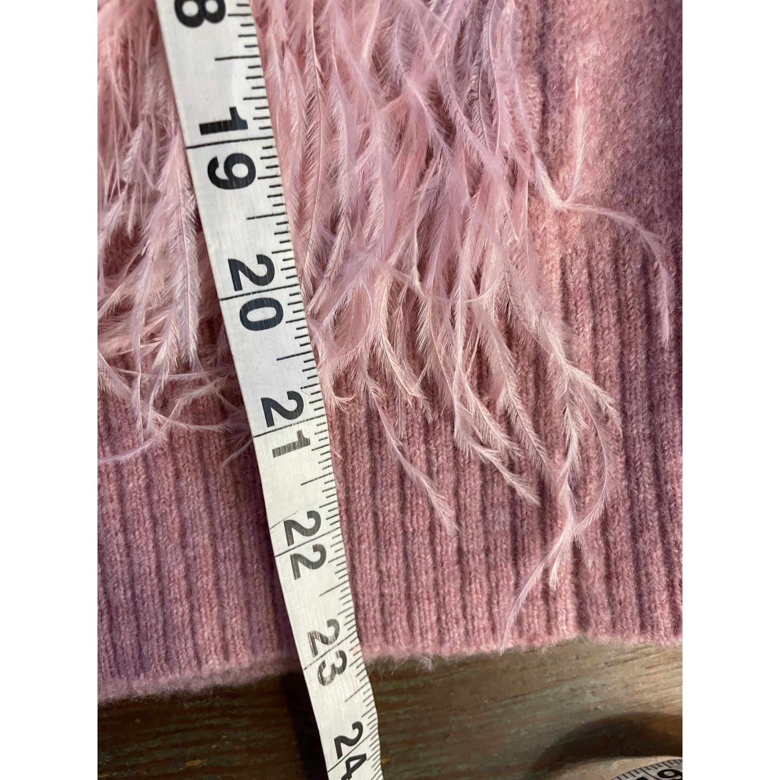 Cinq a Sept Cinq à Sept Pink Feather Trim Wool Blend Sweater Size Small Size S / US 4 / IT 40 - 12 Thumbnail