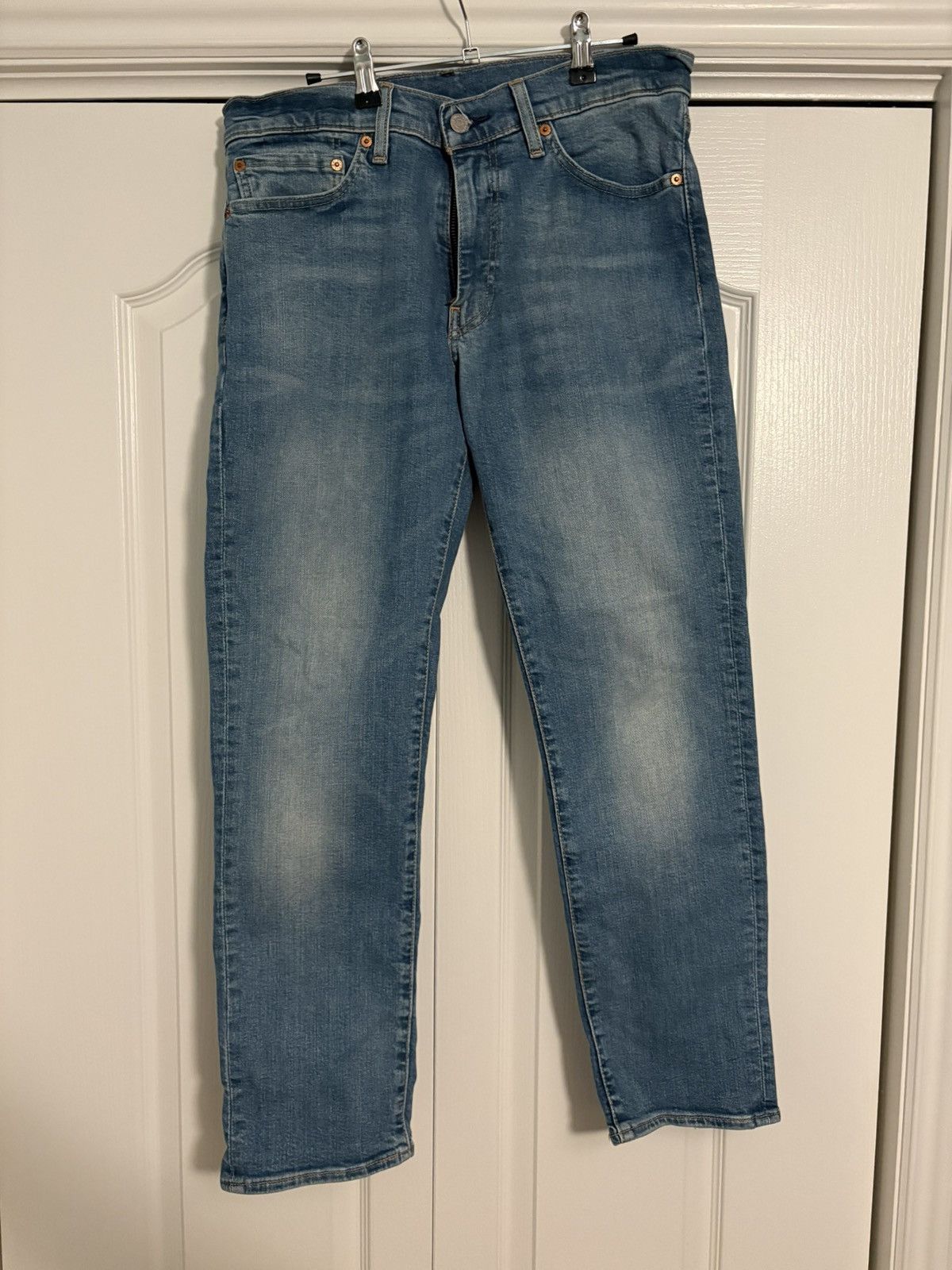 Levi's Levi’s blue faded wash classic fit Size US 32 / EU 48 - 1 Thumbnail