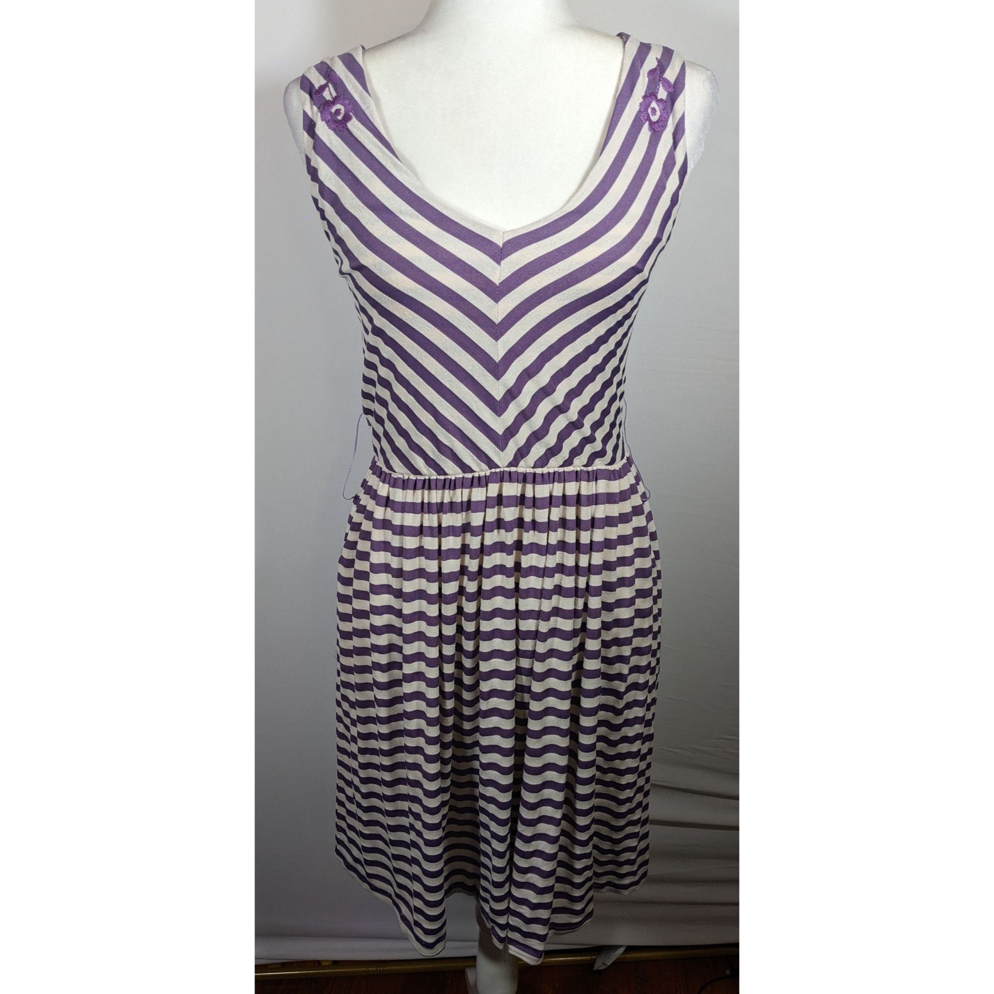 Other Knitted Dove Cottagecore Purple And White striped Dress With Size S / US 4 / IT 40 - 8 Thumbnail