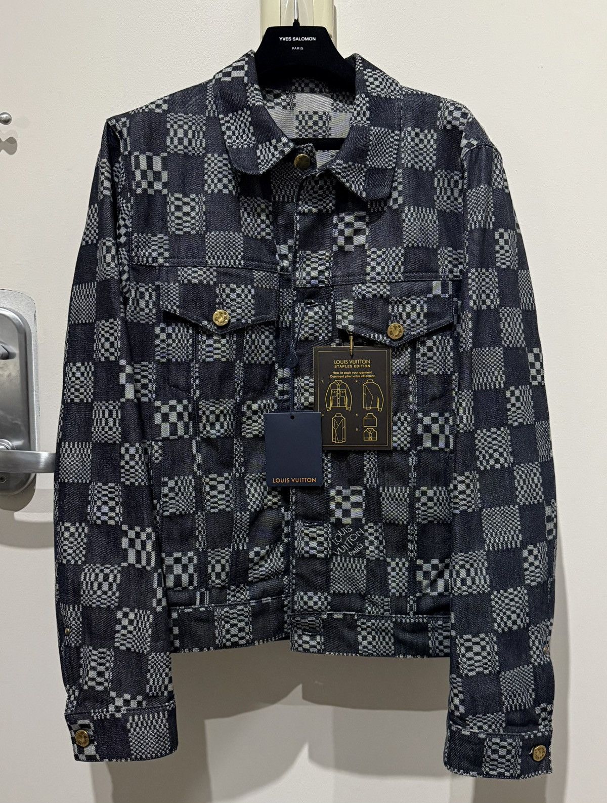 Louis Vuitton Louis Vuitton Virgil Abloh Distorted Damier Denim Jacket NEW Size US M / EU 48-50 / 2 - 1 Thumbnail