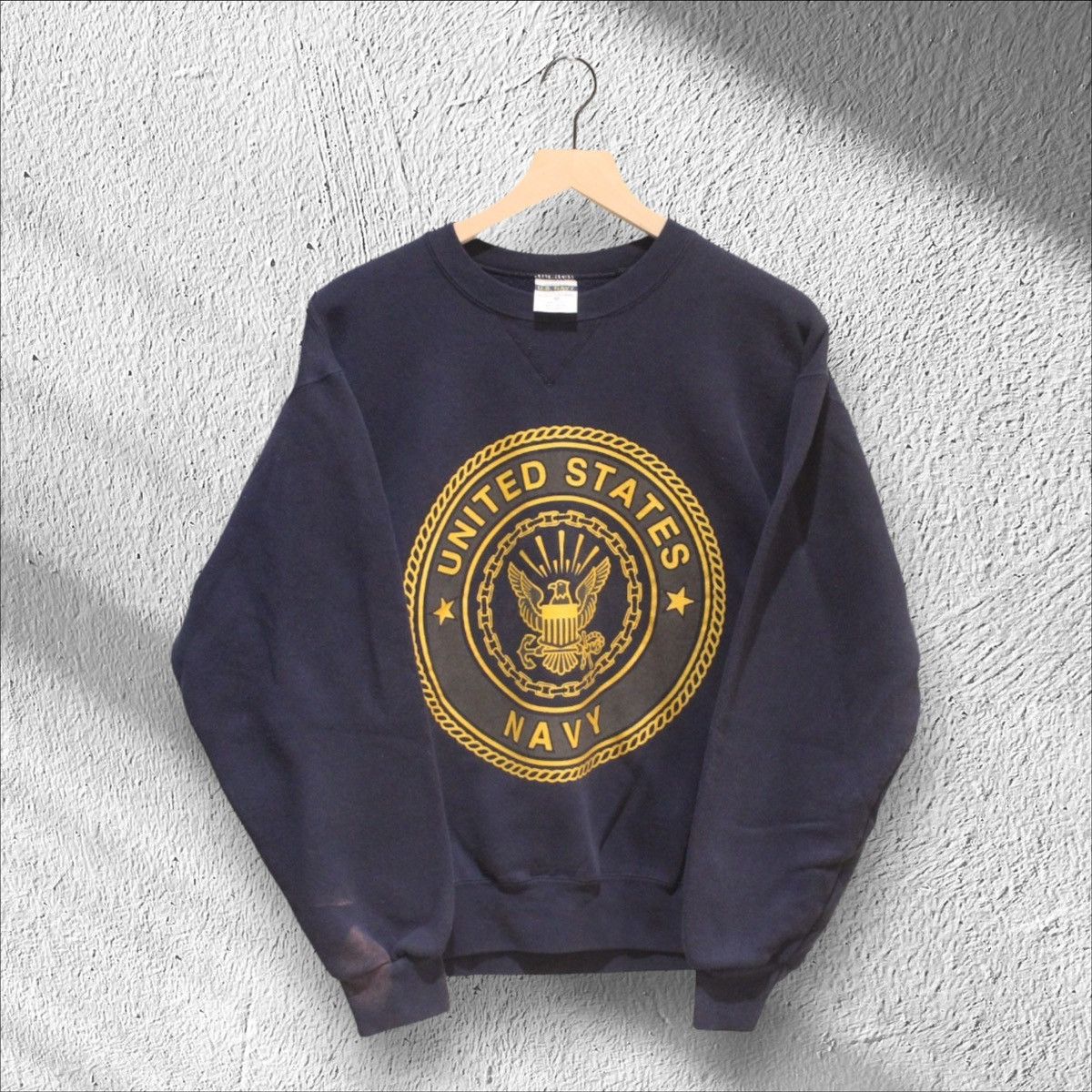 Vintage Vintage United States Navy Reflective Pullover Crewneck Size US M / EU 48-50 / 2 - 1 Thumbnail
