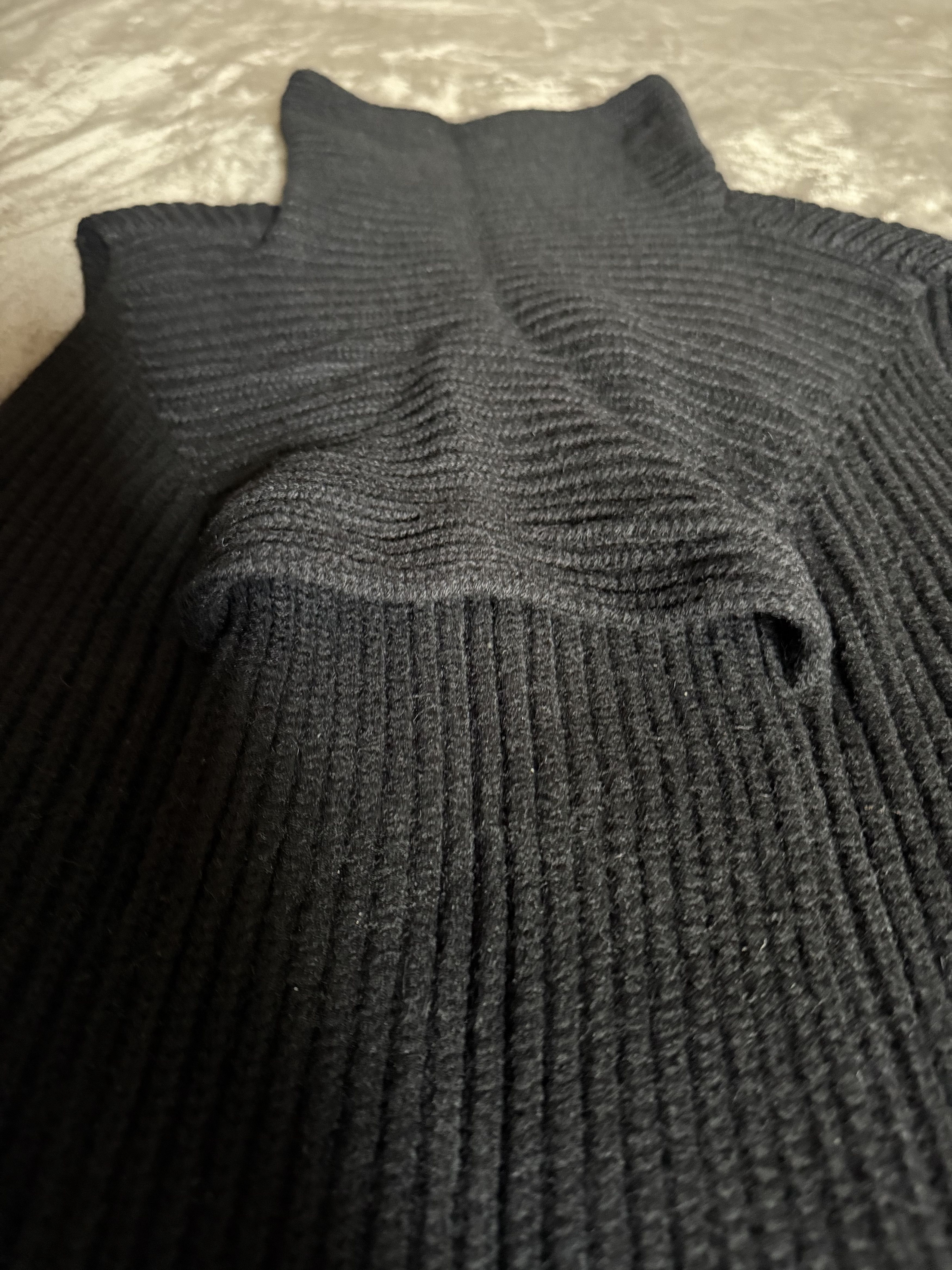 Rick Owens Oversized 3D Rick Owens Sweater Size US M / EU 48-50 / 2 - 3 Thumbnail