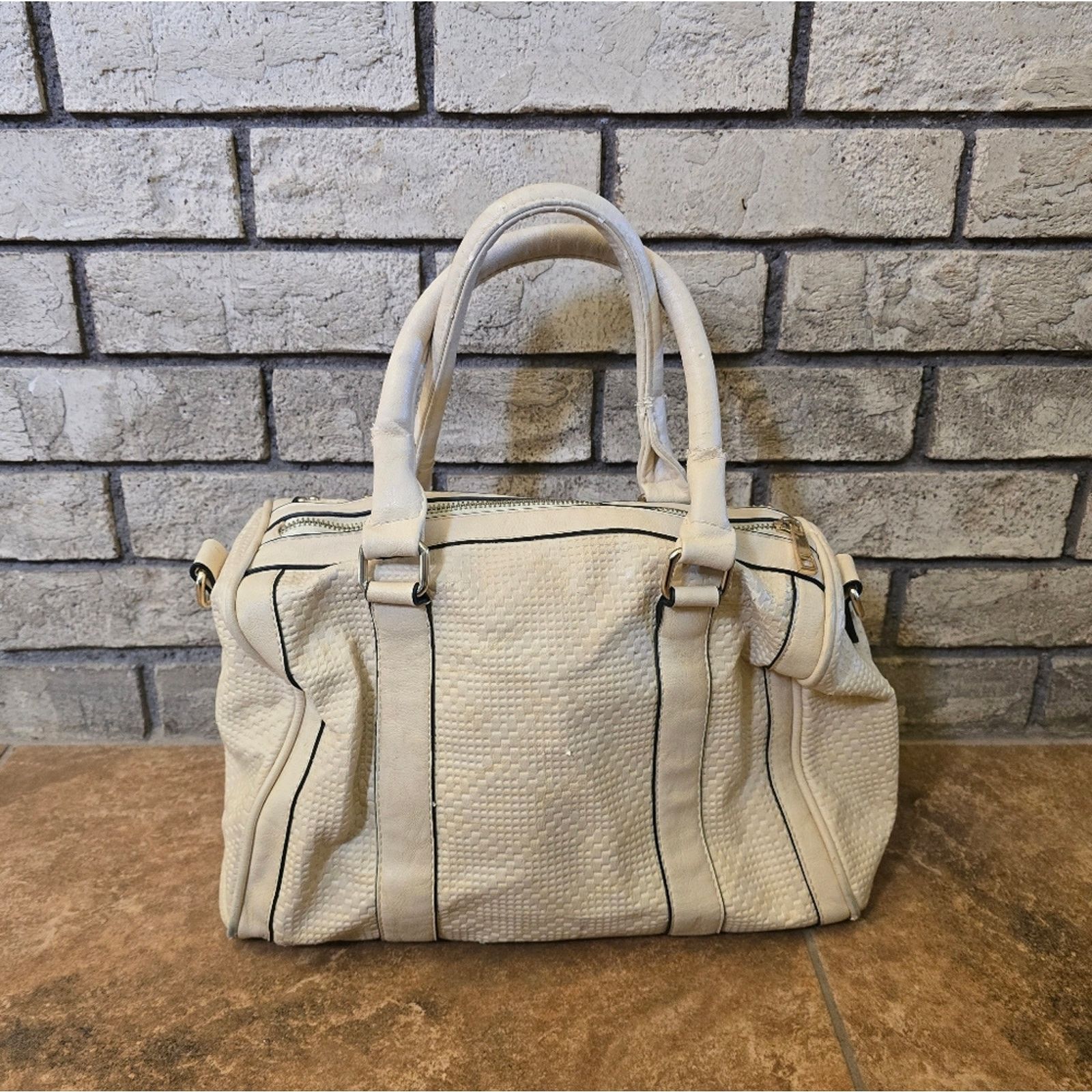 Other Beige Gold Studded MMS Handbag Size ONE SIZE - 2 Thumbnail