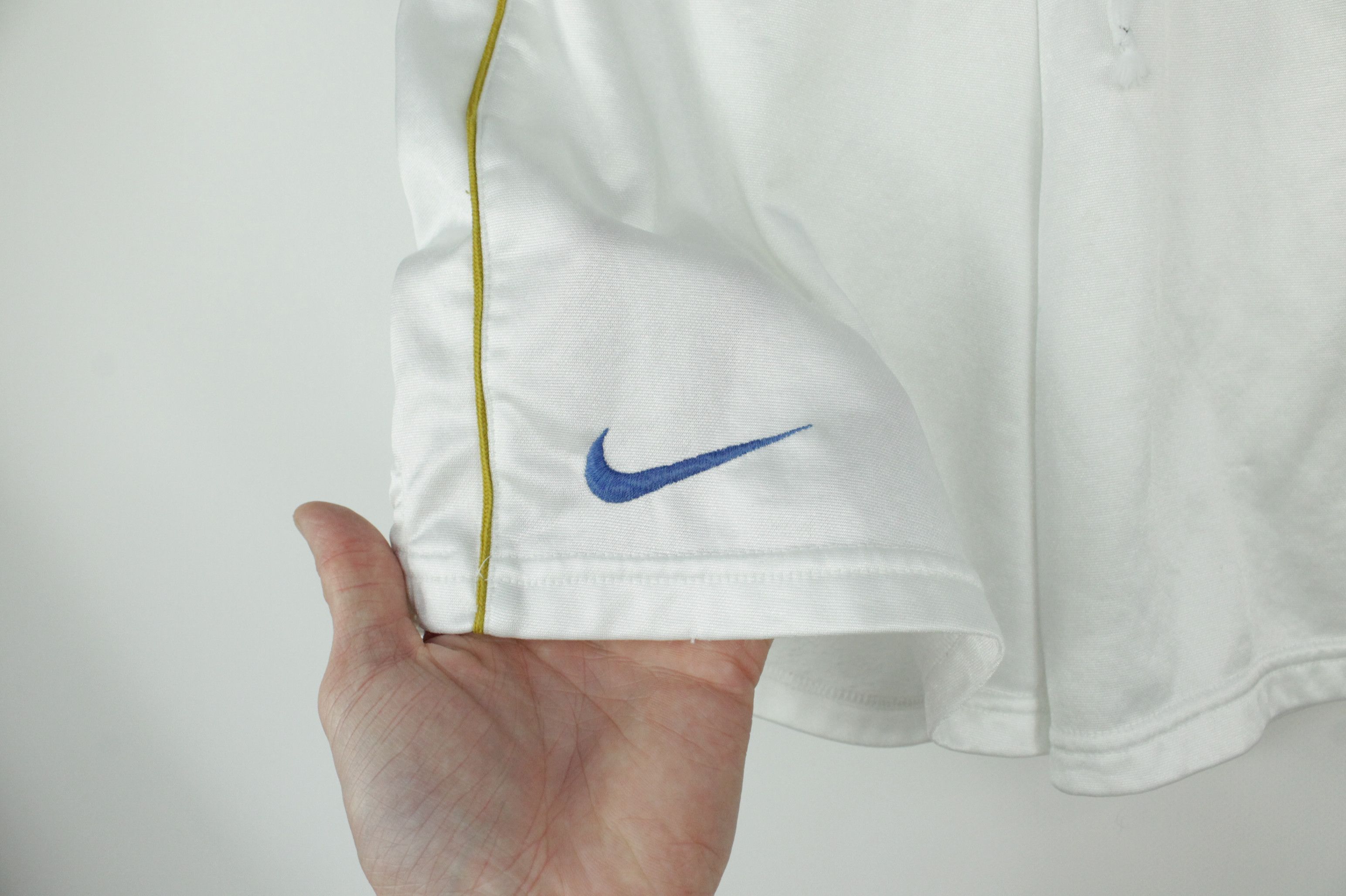 Nike × Vintage Vintage Nike Premier ITALY 1995-1996 Home Soccer Shorts Size US 30 / EU 46 - 2 Thumbnail