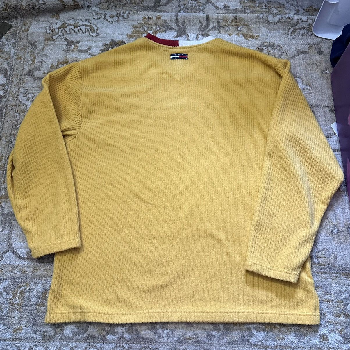 Tommy Hilfiger × Vintage VTG Y2K Tommy Hilfiger Yellow Corduroy Style Fleece V-Neck Size US XL / EU 56 / 4 - 8 Thumbnail
