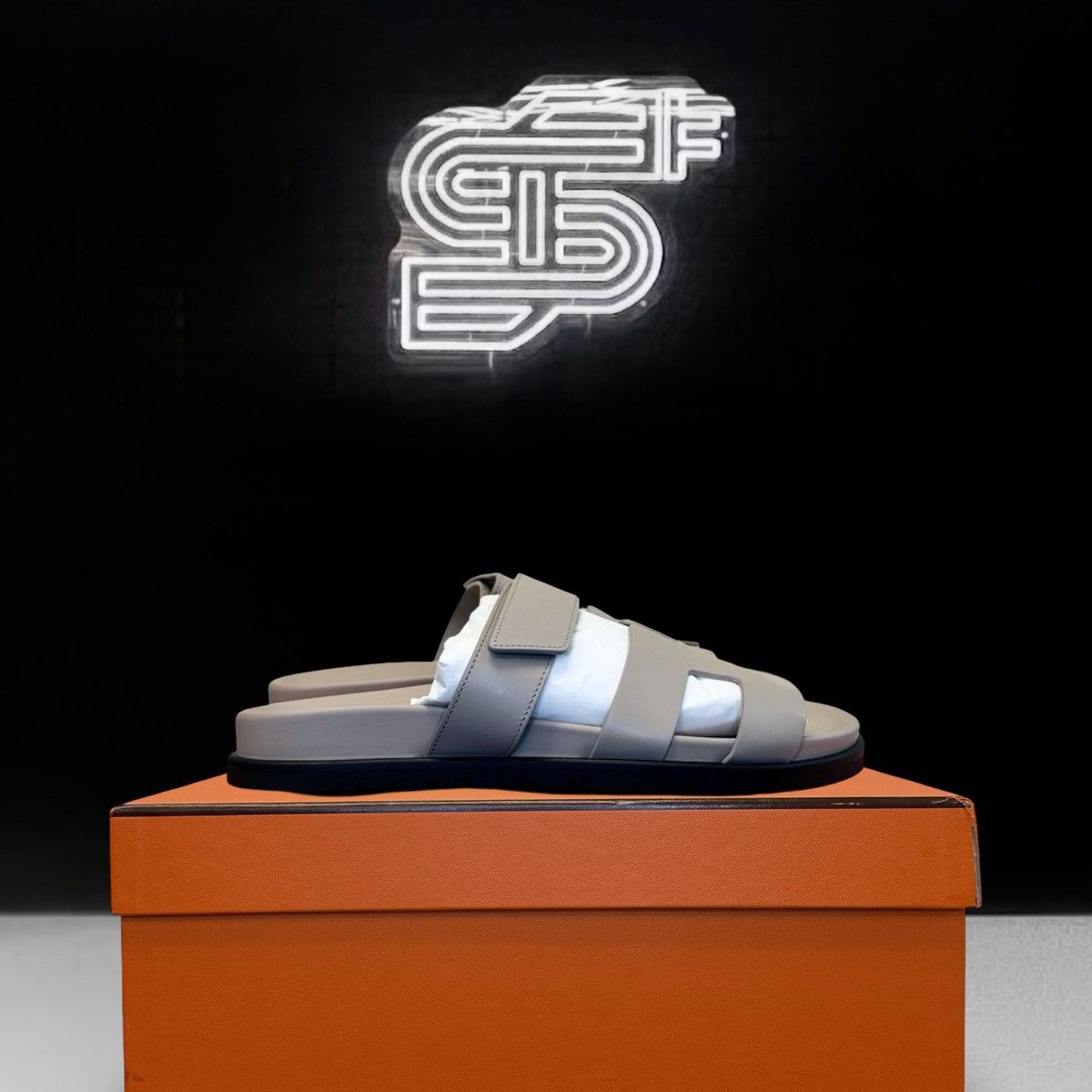 Hermes Hermes Chypre Sandals Size US 7.5 / EU 40-41 - 1 Thumbnail