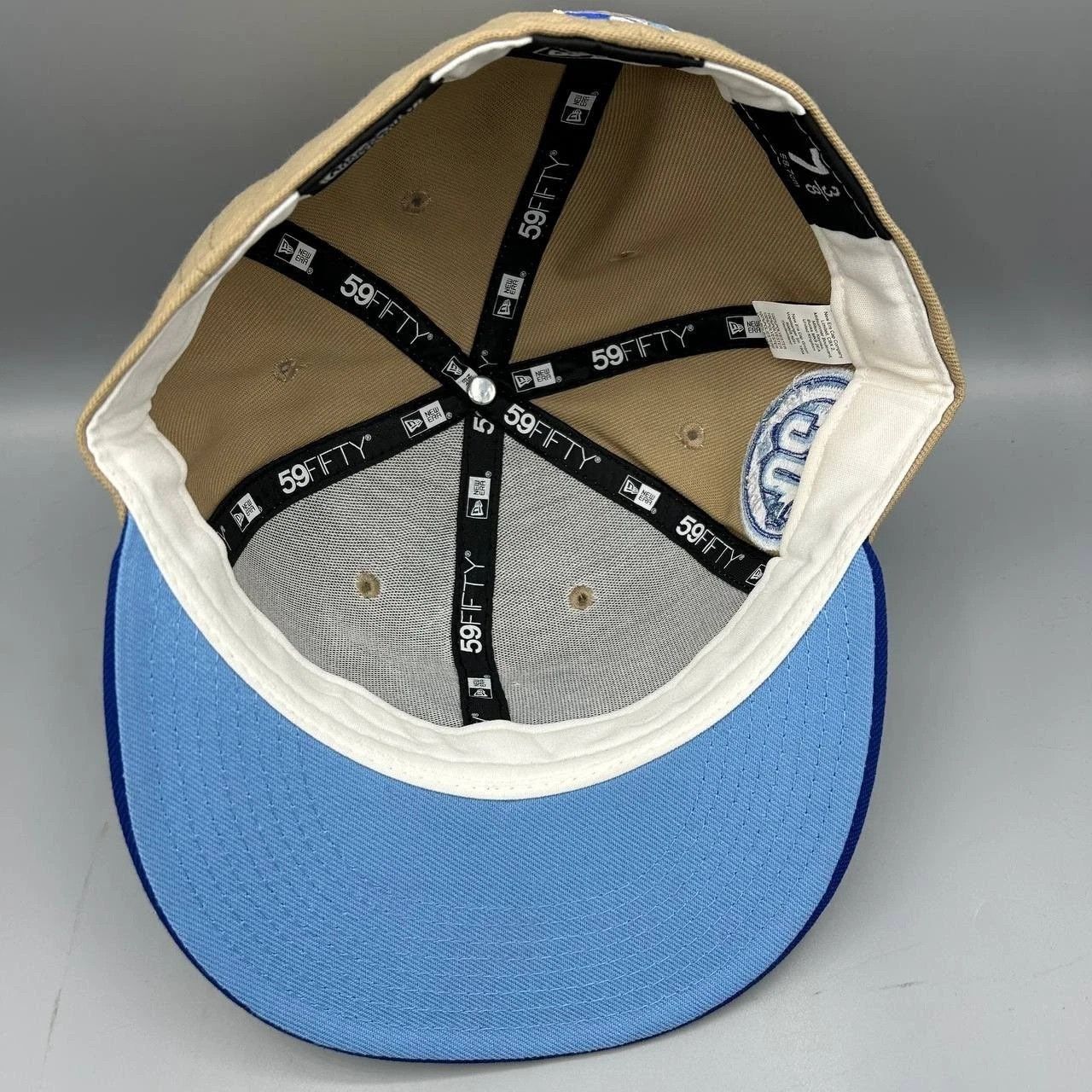 New Era Toronto Blue Jays Hat Men 7 3/8 Beige Blue MLB Fitted Cap Size ONE SIZE - 2 Thumbnail