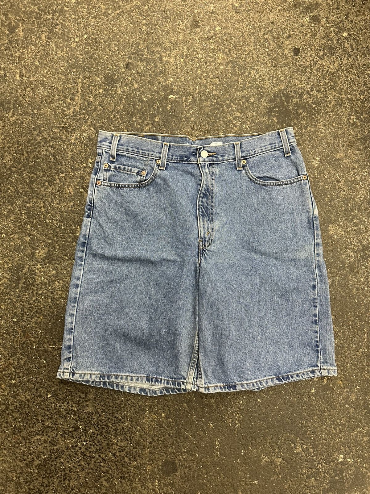 Levi's × Vintage Y2K Levi’s 550 jorts Size US 35 - 3 Thumbnail