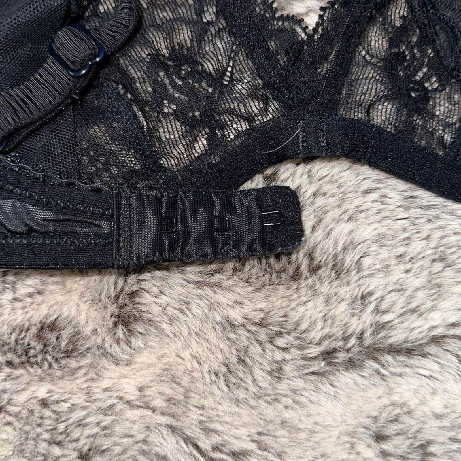Other Wacoal Black Lace Underwire Bra | Sz 30D Size ONE SIZE - 7 Thumbnail