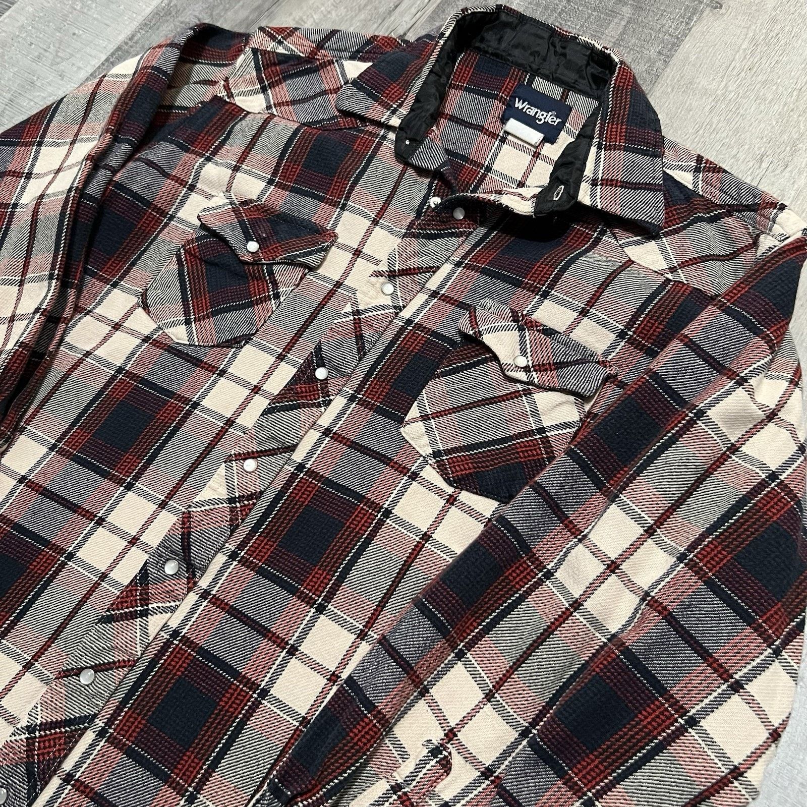 Wrangler VTG Wrangler Heavy Cotton Red/Beige Plaid Flannel Shirt XL Size US XL / EU 56 / 4 - 2 Thumbnail