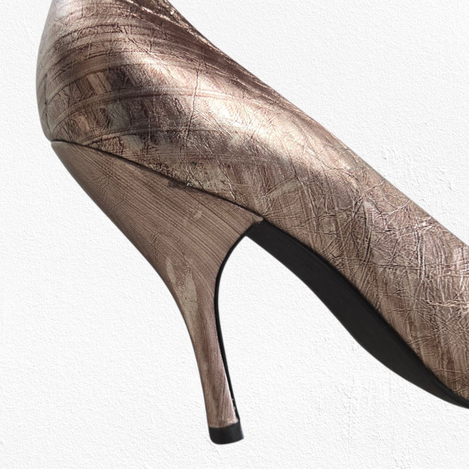 Bcbgmaxazria BCBGeneration Bronze Metallic Peep Toe Stiletto Heels Size 9 Size US 9 / IT 39 - 10 Thumbnail
