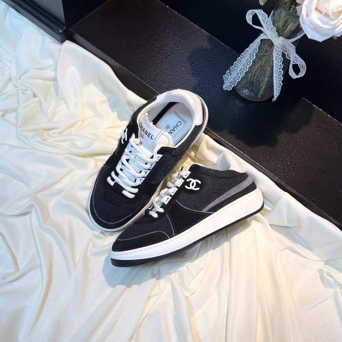 Chanel CHANEL 24B B&W CC Panda Sneakers 36 99% nh3165 Size US 5.5 / IT 35.5 - 1 Thumbnail