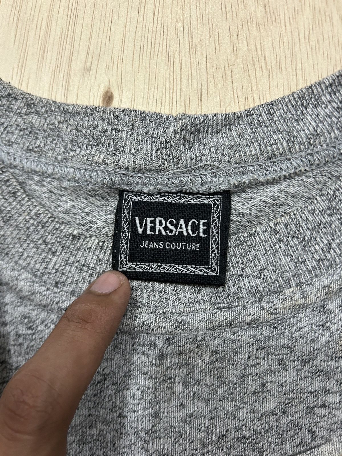 Versace Jeans Couture Vintage Versace ‘Romeo’ Tee Size US L / EU 52-54 / 3 - 3 Thumbnail