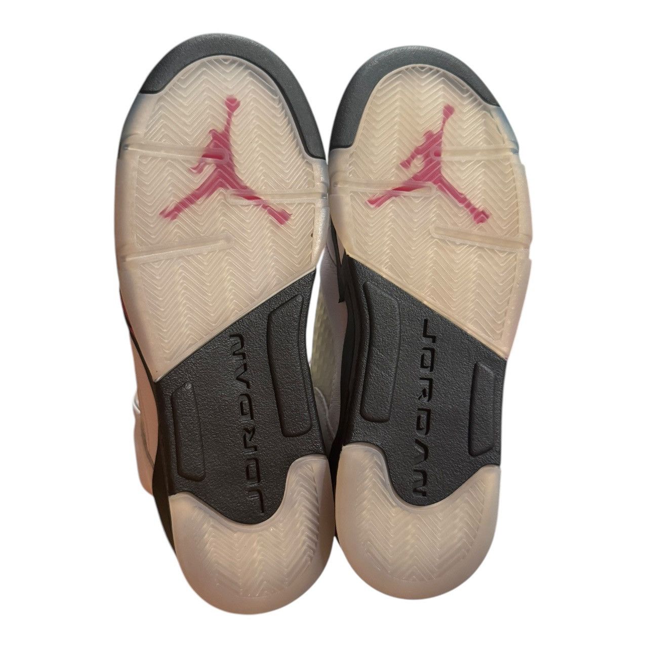 Jordan Brand × Nike Jordan 5 Retro ‘Fire Red Silver Tongue’ (2020) (GS) Size US 5 / EU 37 - 5 Thumbnail