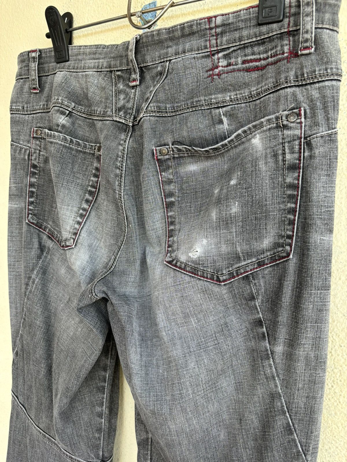 Marithe + Francois Girbaud Marithe Francois Girbaud Boot Cut Jean Size US 32 / EU 48 - 11 Thumbnail