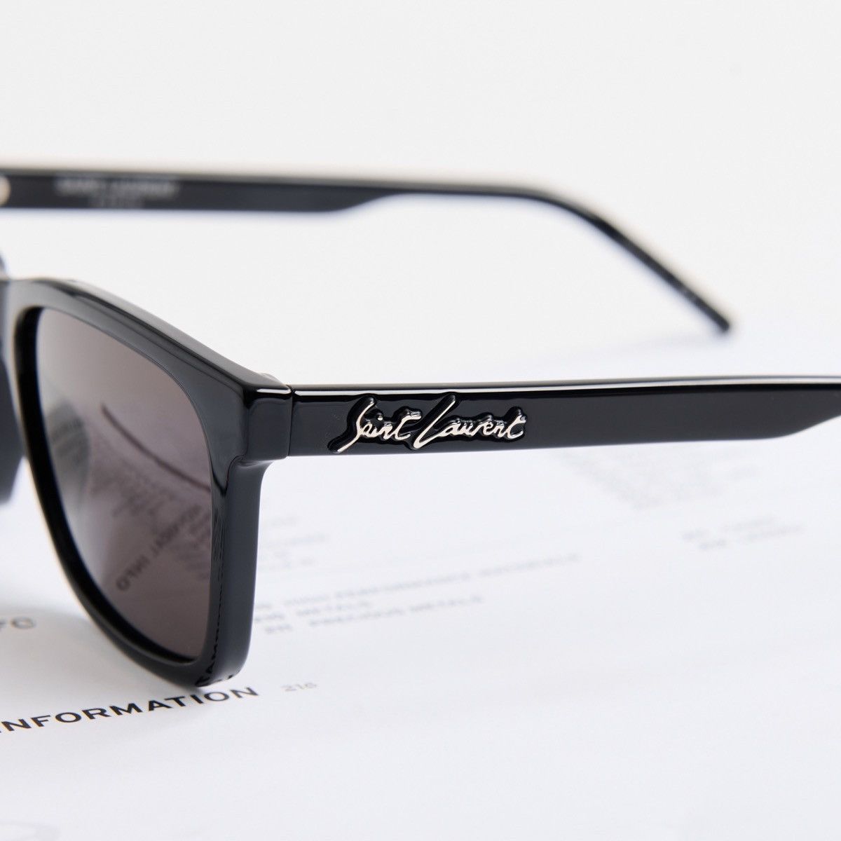 Saint Laurent Paris SAINT LAURENT SL 318 001 SUNGLASSES Size ONE SIZE - 3 Thumbnail