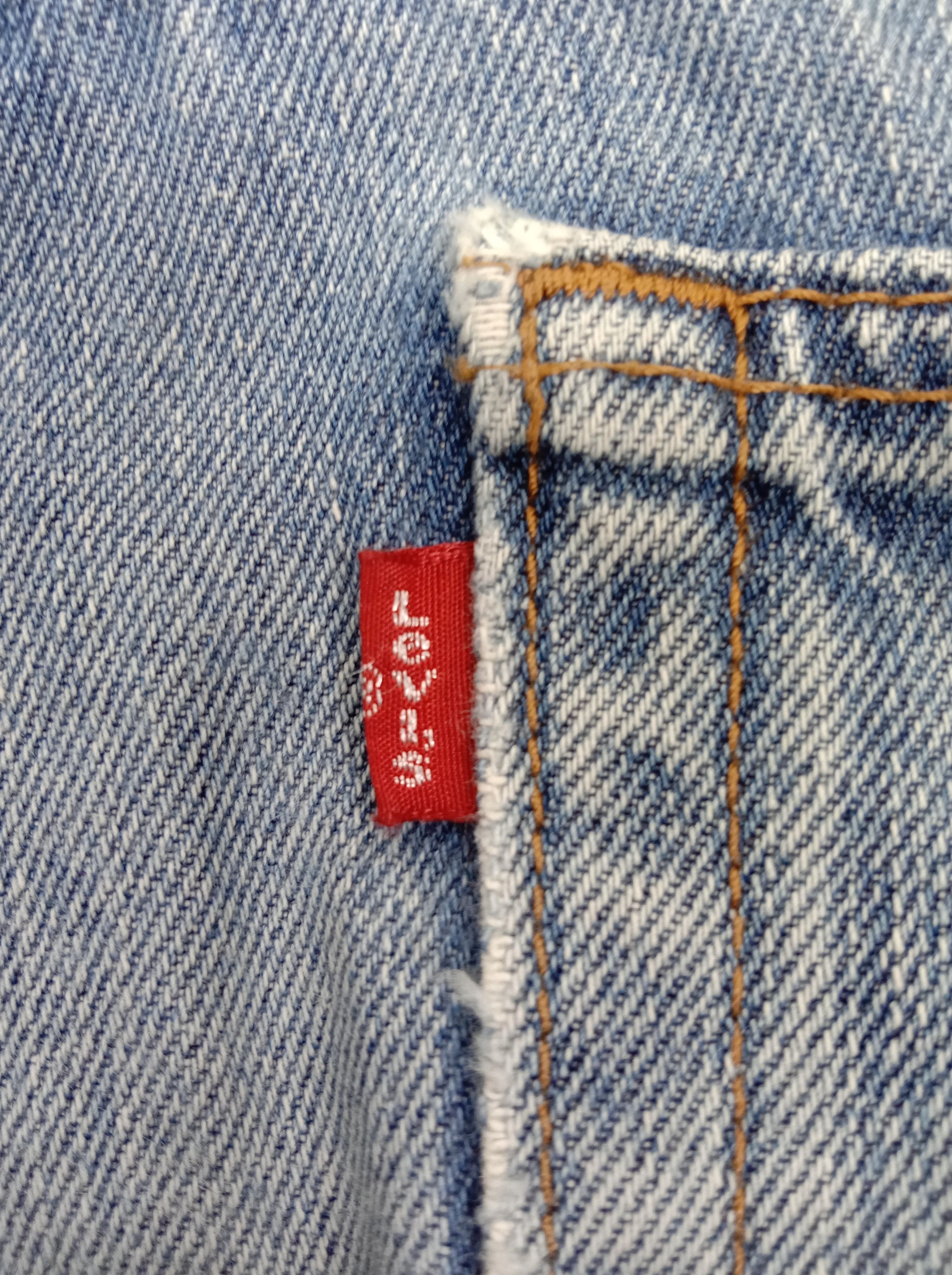 Levi's Vintage Levi’s 505 Ripped Jeans Regular Fit Distressed Denim Size US 34 / EU 50 - 10 Thumbnail