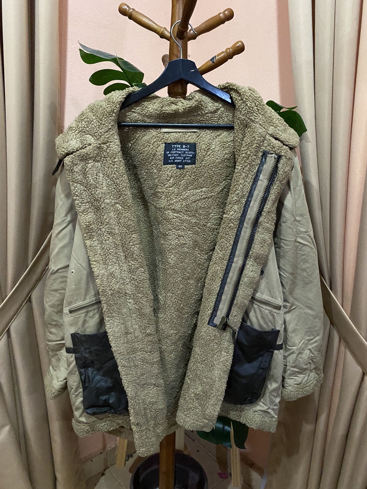Other J.K. Members Type B-7 Military Air Force Jacket – Shearling Size US M / EU 48-50 / 2 - 5 Thumbnail