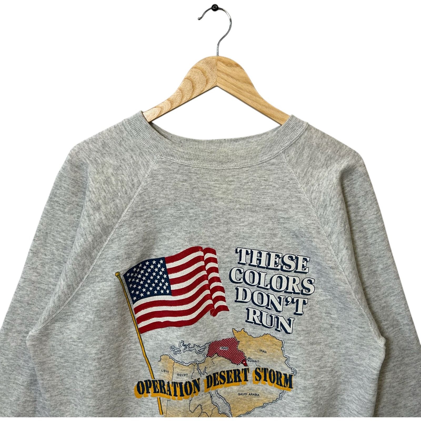 Vintage Vintage USA Operation Desert Storm Quote Crewneck XL Size US XL / EU 56 / 4 - 2 Thumbnail