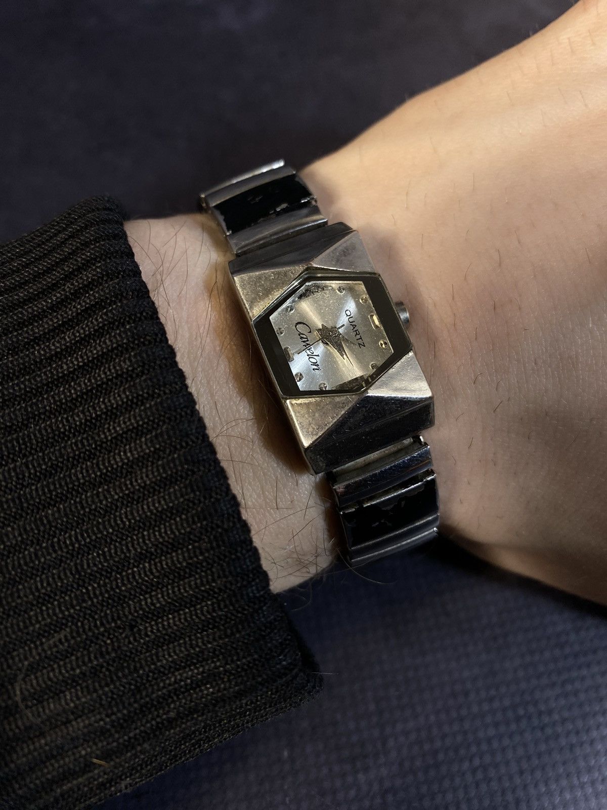 Vintage Futuristic Quartz Two-Tone Watch Japanese Brand Size ONE SIZE - 4 Thumbnail