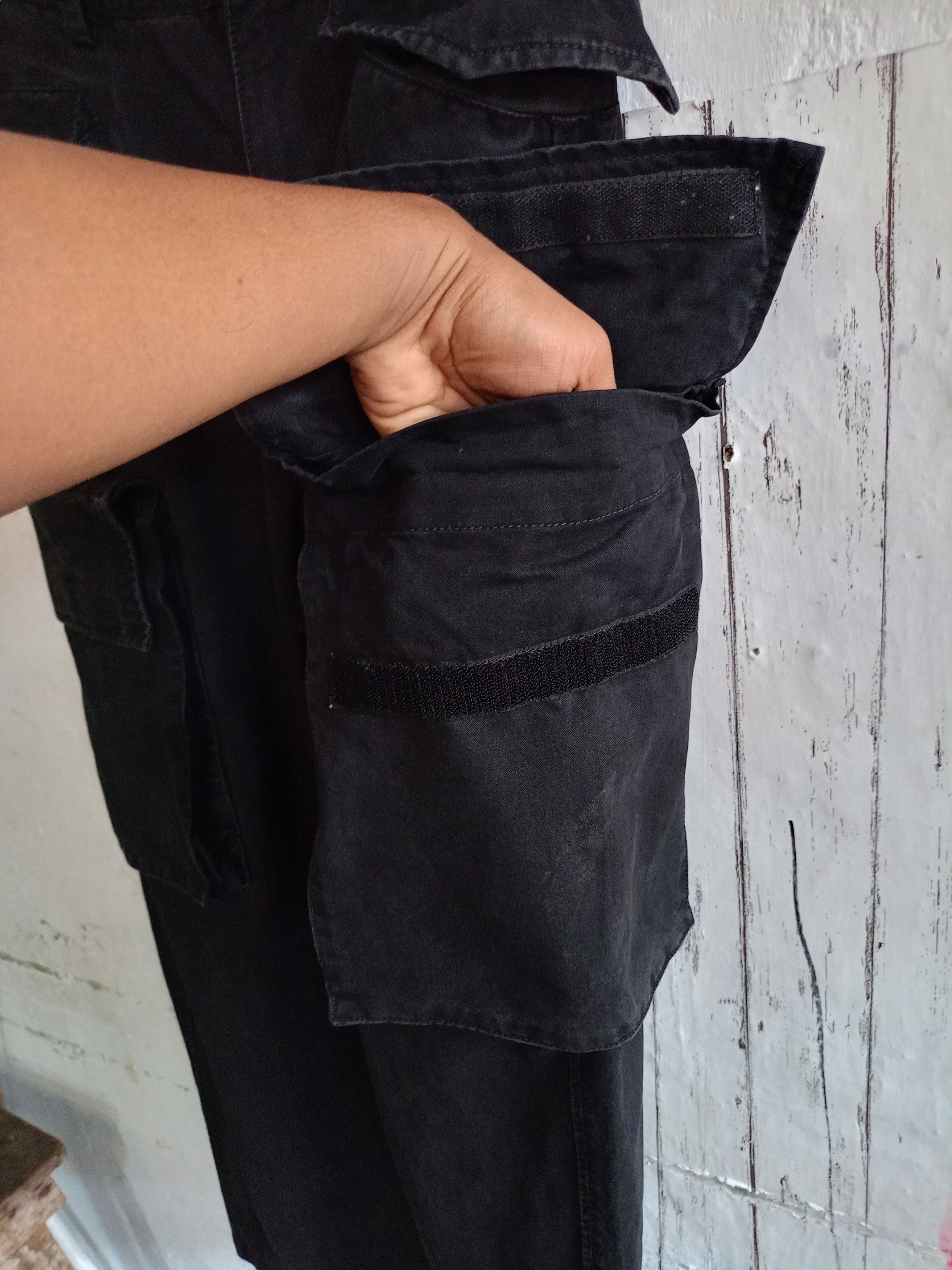 Designer × Japanese Brand Umamiism 3D Pocket Cargo pants Size US 30 / EU 46 - 3 Thumbnail