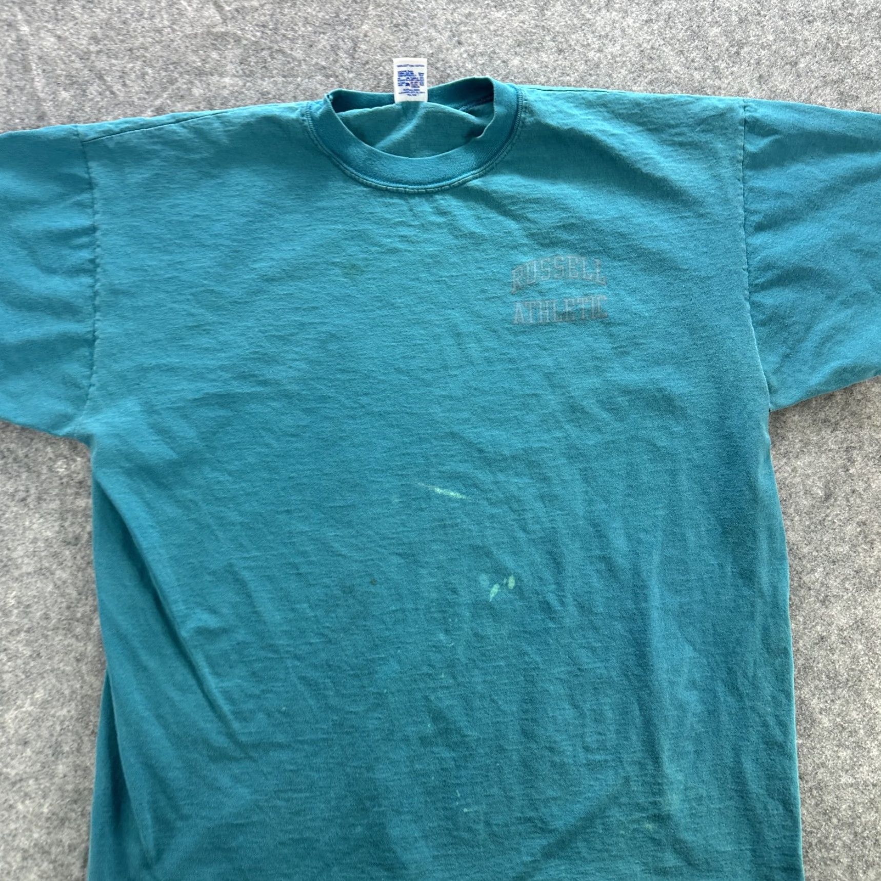 Russell Athletic VINTAGE Russell Athletic Shirt Mens 2XL Teal Made USA Crewneck T-Shirt Stain 90s Size US XXL / EU 58 / 5 - 2 Thumbnail