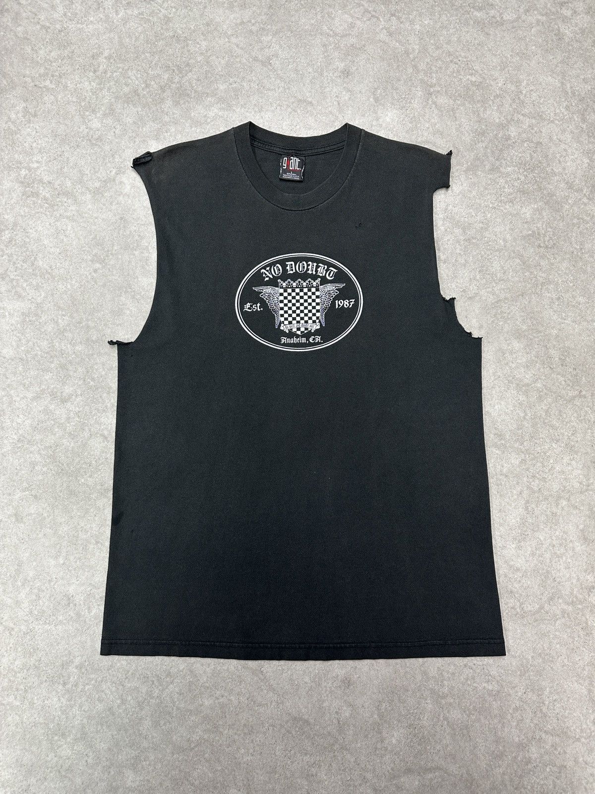 Band Tees Vintage No Doubt Band Tee Faded Black Sleeveless Grunge Size US L / EU 52-54 / 3 - 1 Thumbnail