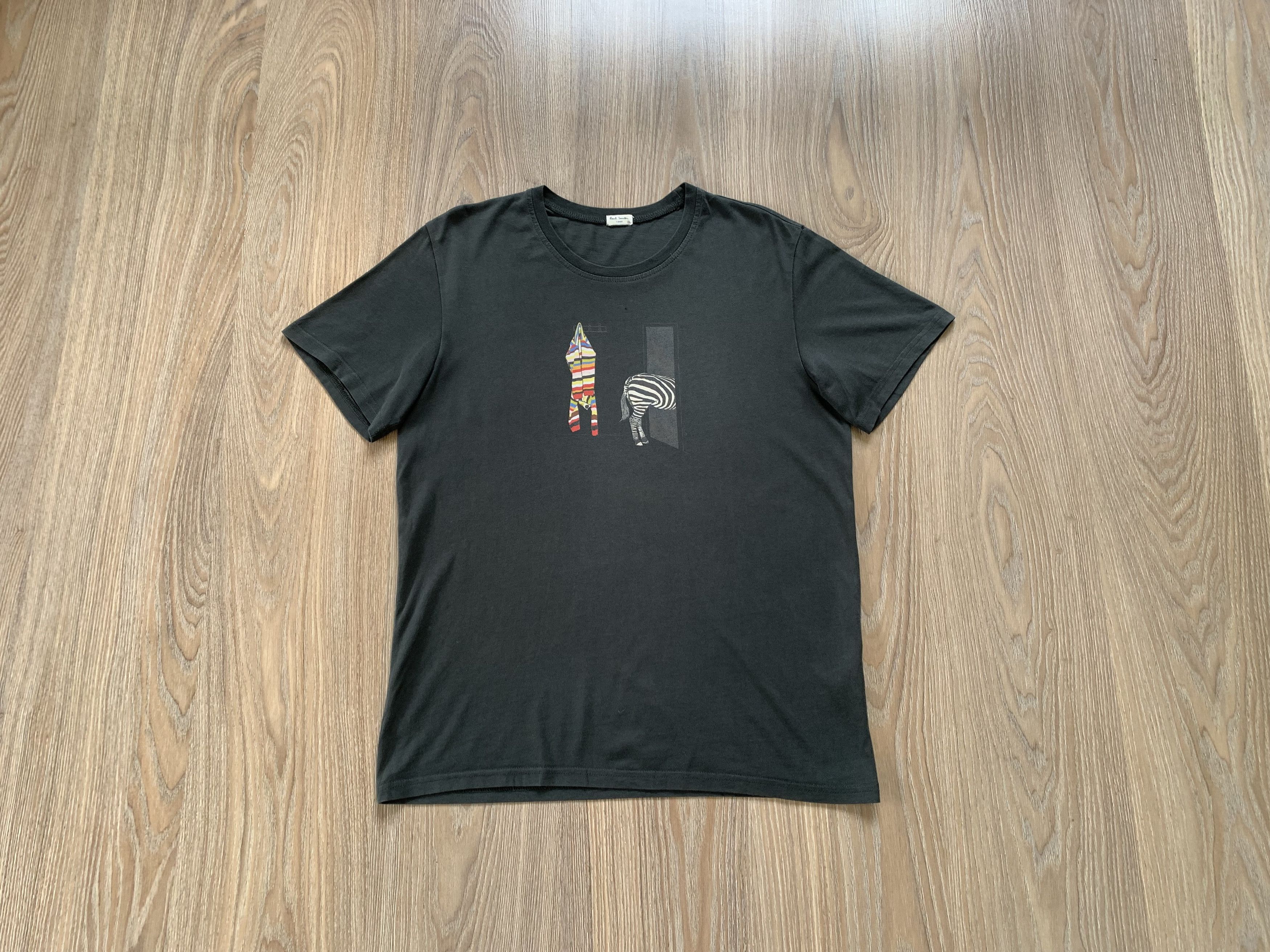 Designer × Paul Smith Paul Smith Khaki Cotton Printed T Shirt Size US S / EU 44-46 / 1 - 10 Thumbnail