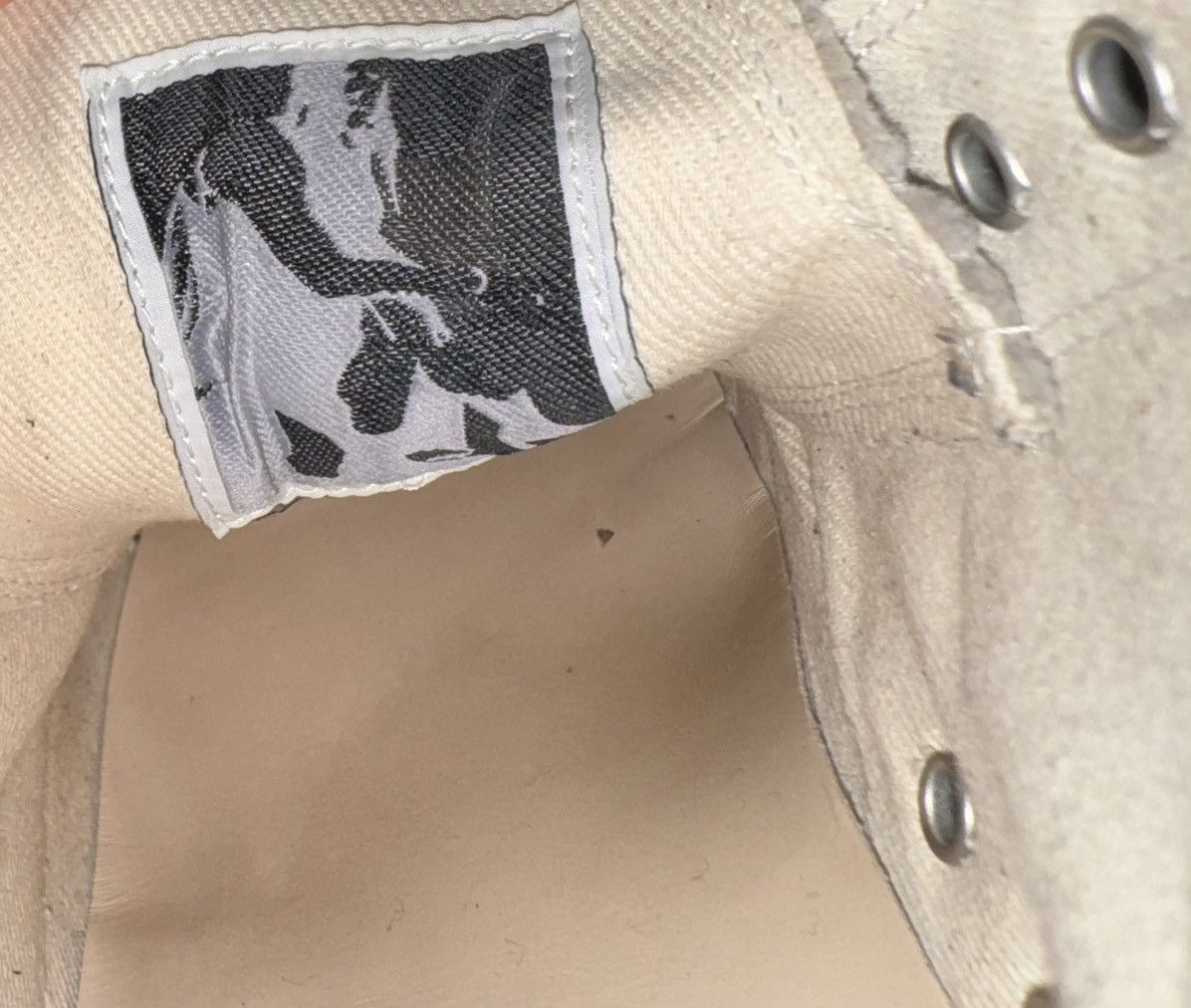 Rick Owens Drkshdw *** SOLD****Rick Owens DRKSHDW corduroy low-top sneakers Size US 9 / IT 39 - 14 Thumbnail