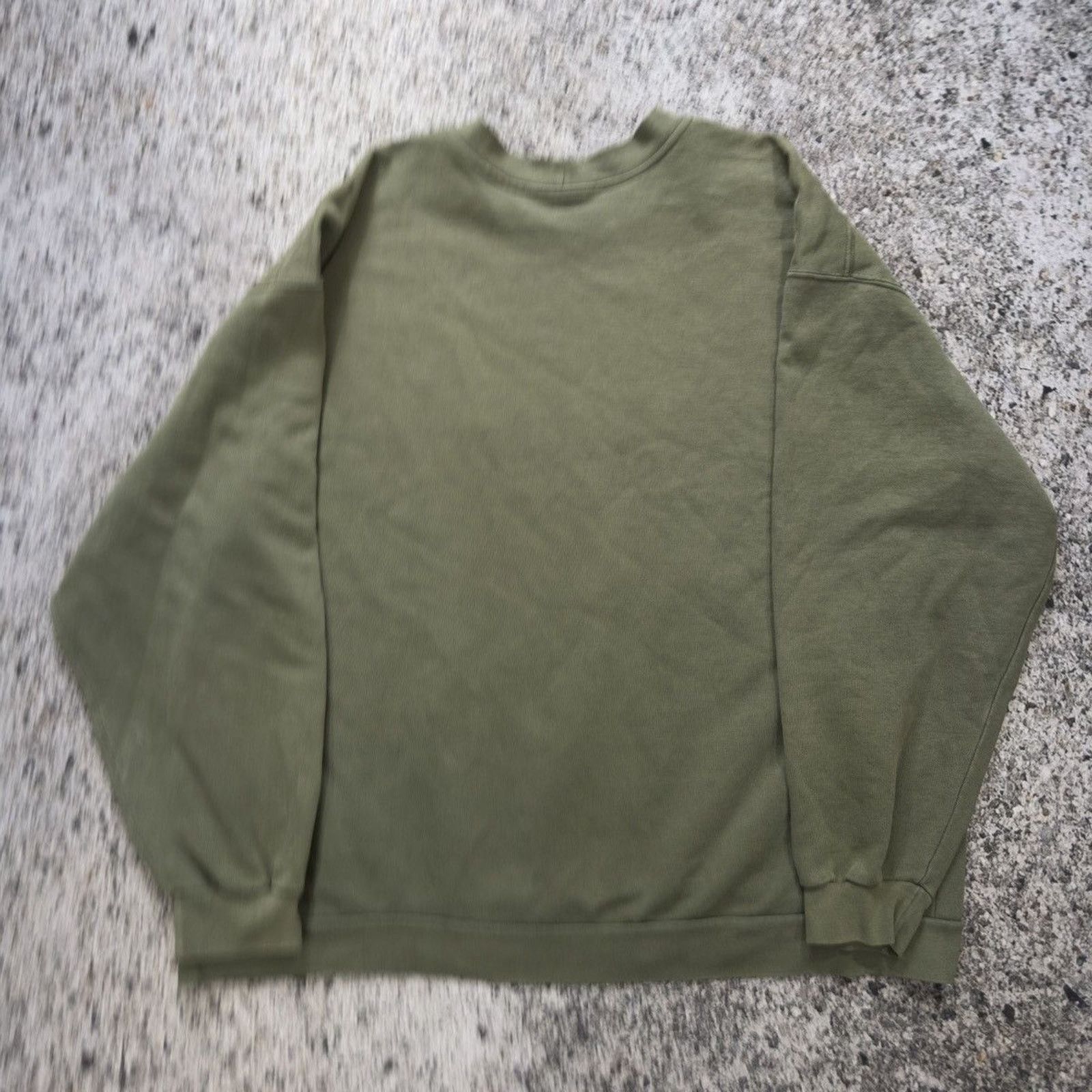 Nike Thrashed Faded 90s Nike Green Logo Sweatshirt ERD Grunge Size US XL / EU 56 / 4 - 16 Thumbnail