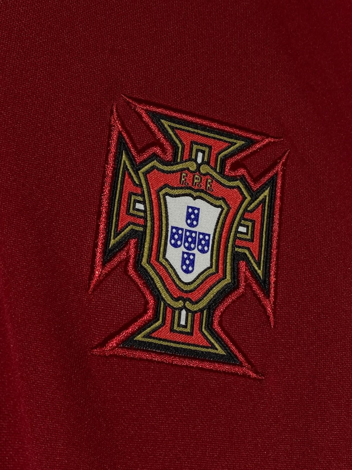 Nike 🔥 PORTUGAL NIKE VINTAGE JERSEY CR7 EURO 2020 RARE VIBES Size US M / EU 48-50 / 2 - 5 Thumbnail