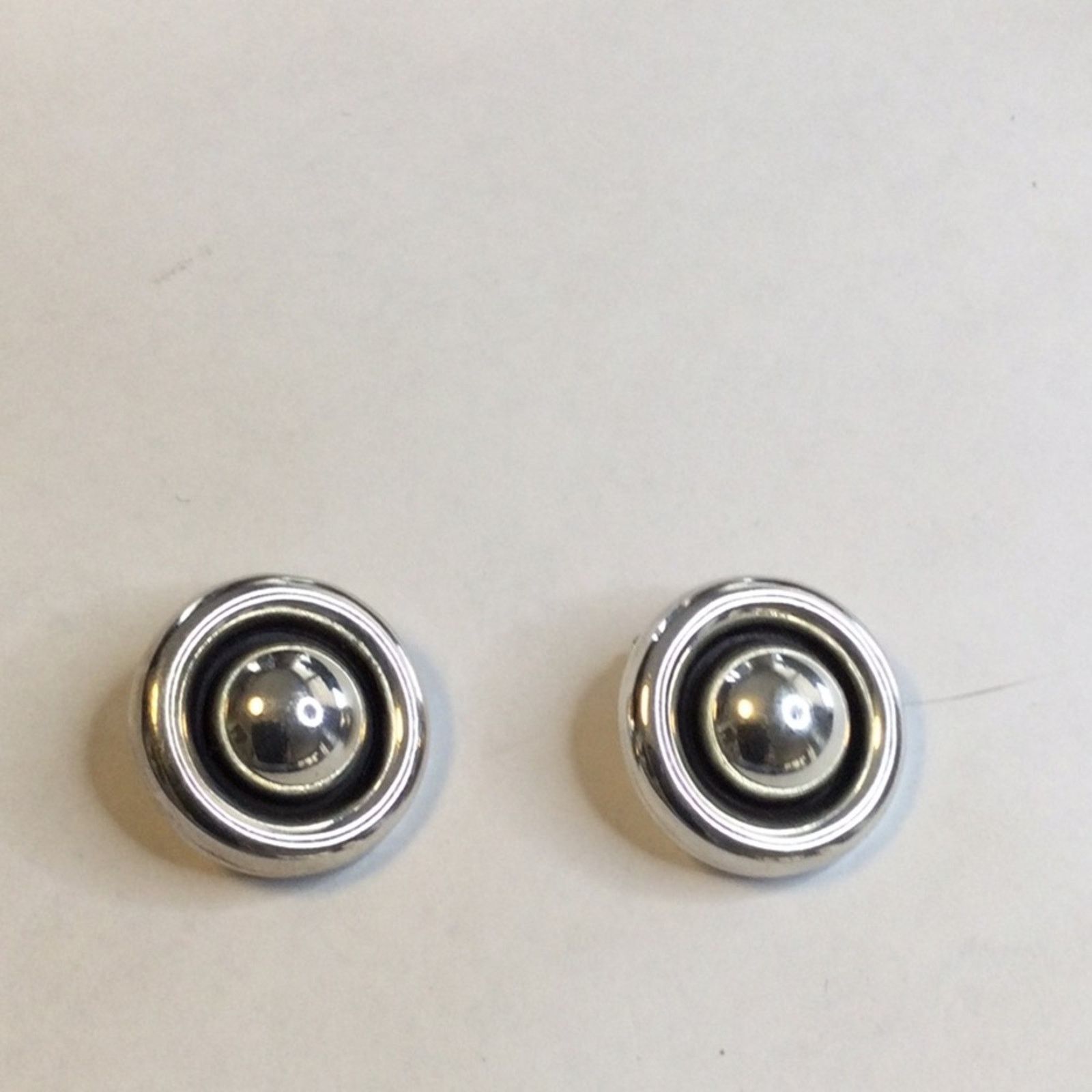 Other Sterling Silver & Black Vintage Round Clip-On Earrings Size ONE SIZE - 15 Thumbnail