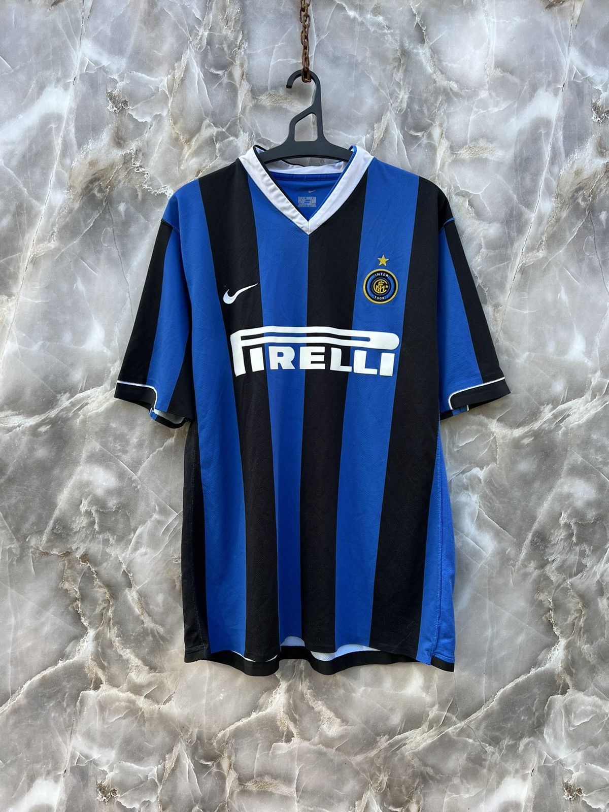 Nike × Vintage Vintage Nike Inter Milan #8 2006/07 Soccer Home Jersey Size US XL / EU 56 / 4 - 1 Thumbnail