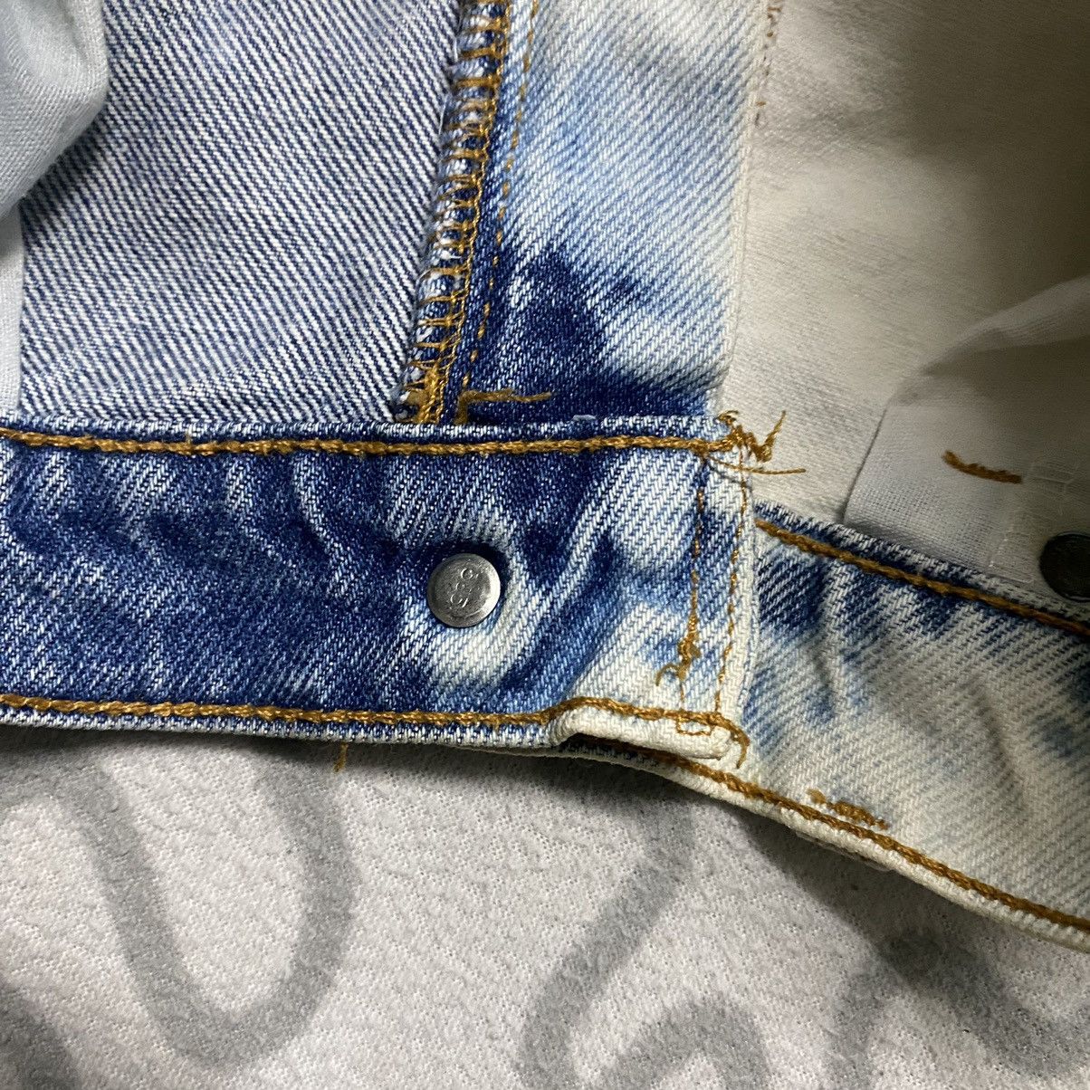 Levi's Vintage 90s Levis 505 Regular Fit Straight Leg Jeans Bleach Size US 33 - 20 Thumbnail