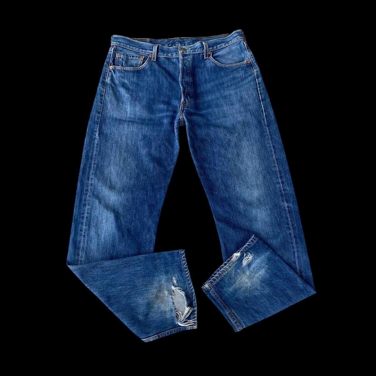 Levi's Vintage Clothing W34X31 VTG LEVIS 501 1999 DISTRESSED DENIM Size US 34 / EU 50 - 2 Thumbnail