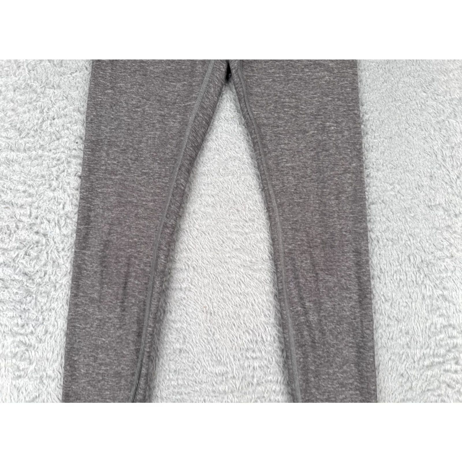 Lululemon VINTAGE Lululemon Wunder Under Pants Women's Yoga Workout Skinny Gym Activewear 2 Gray Size 26" / US 2 / IT 38 - 3 Thumbnail