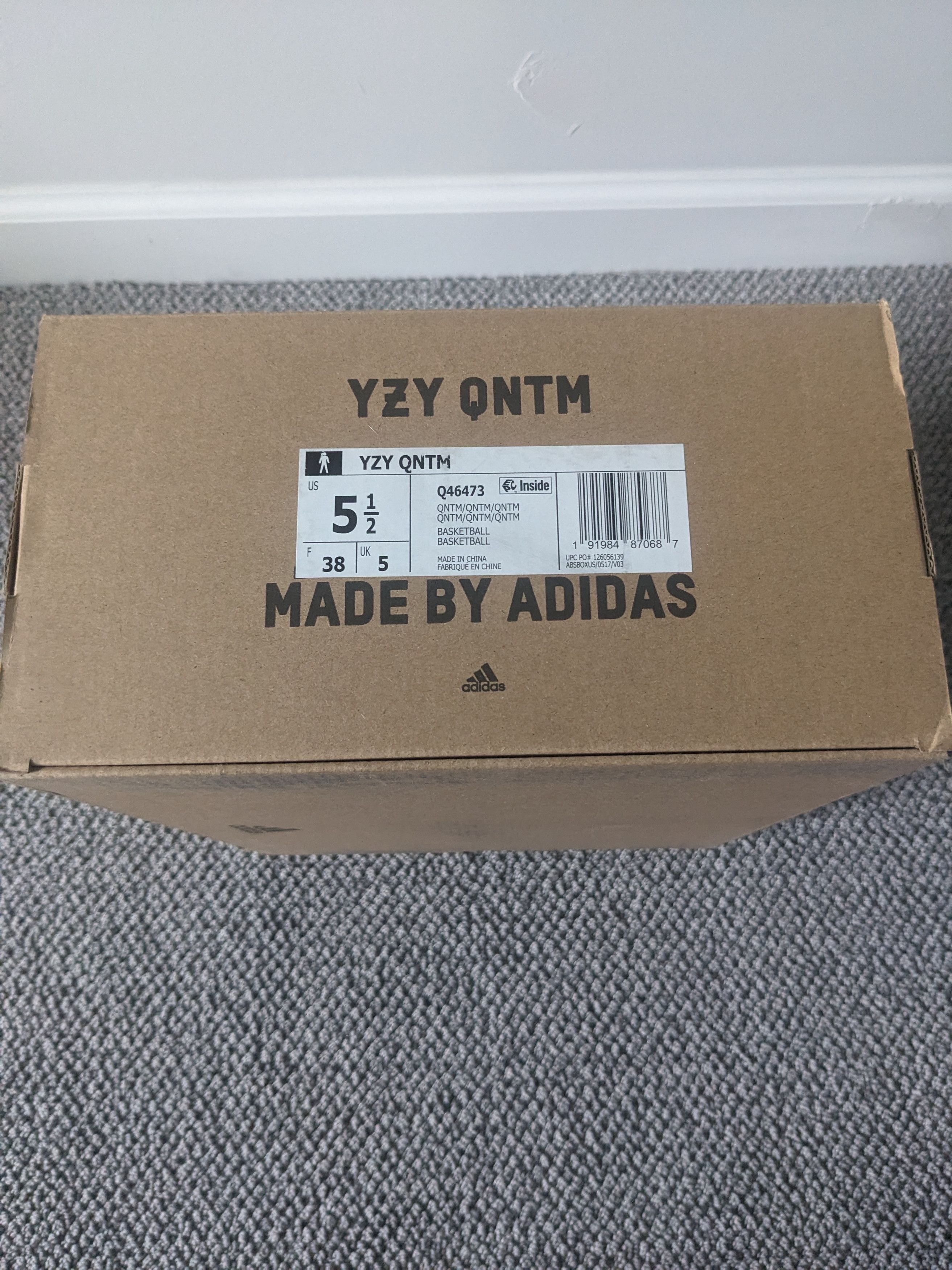 Adidas Yeezy QNTM BOOST LIFESTYLE MODEL Size US 5.5 / EU 38 - 2 Thumbnail