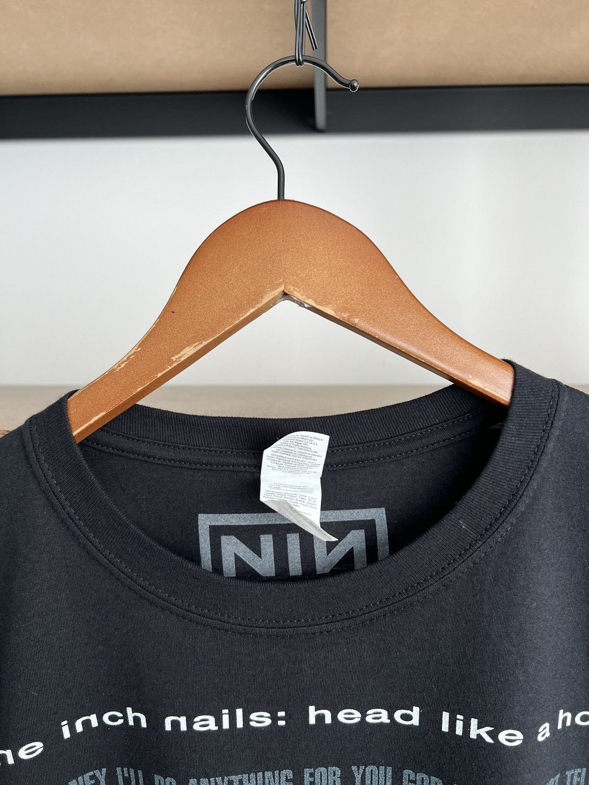 Band Tees Vintage 2021 Nine Inch Nails Nin Head Like A Hole T-shirt Size US L / EU 52-54 / 3 - 9 Thumbnail