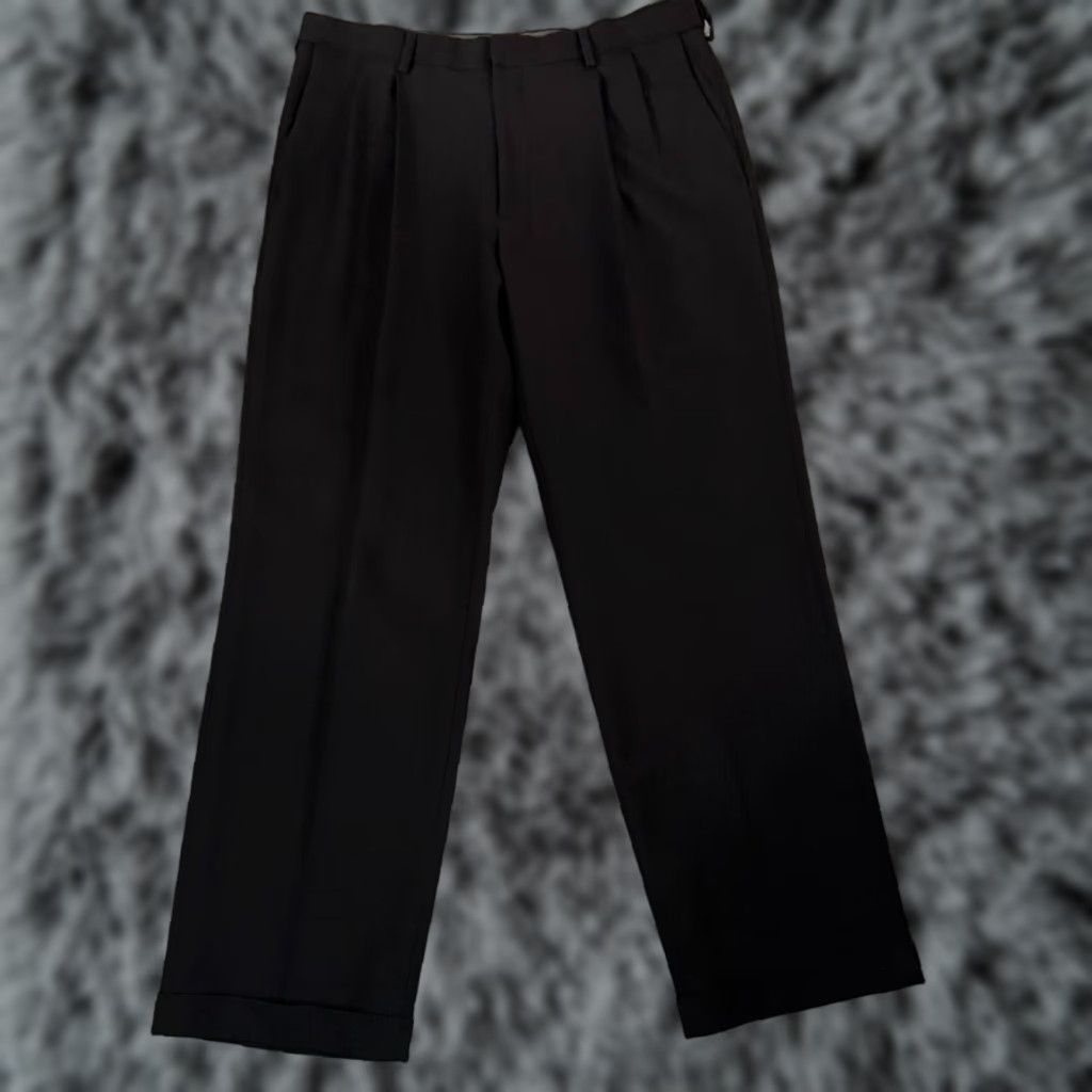 Haggar Haggar Pants Mens 34x30 Classic Fit Office Pleated Black Polyester Recycled Polyester Dress Pants Workwear Business Casual Straight Leg Mens Size US 34 / EU 50 - 1 Thumbnail